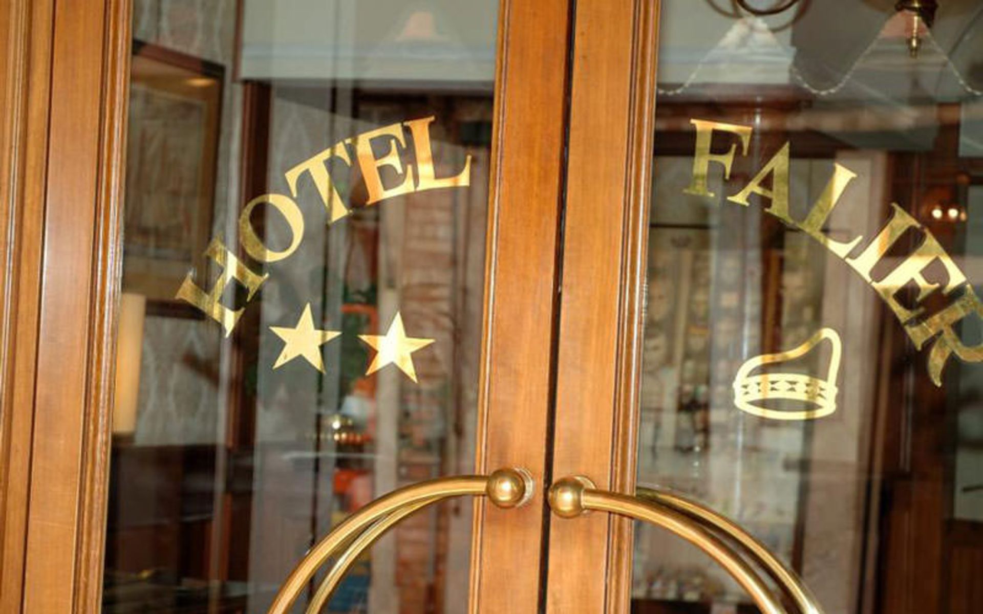 هتل فالیر (Hotel Falier)