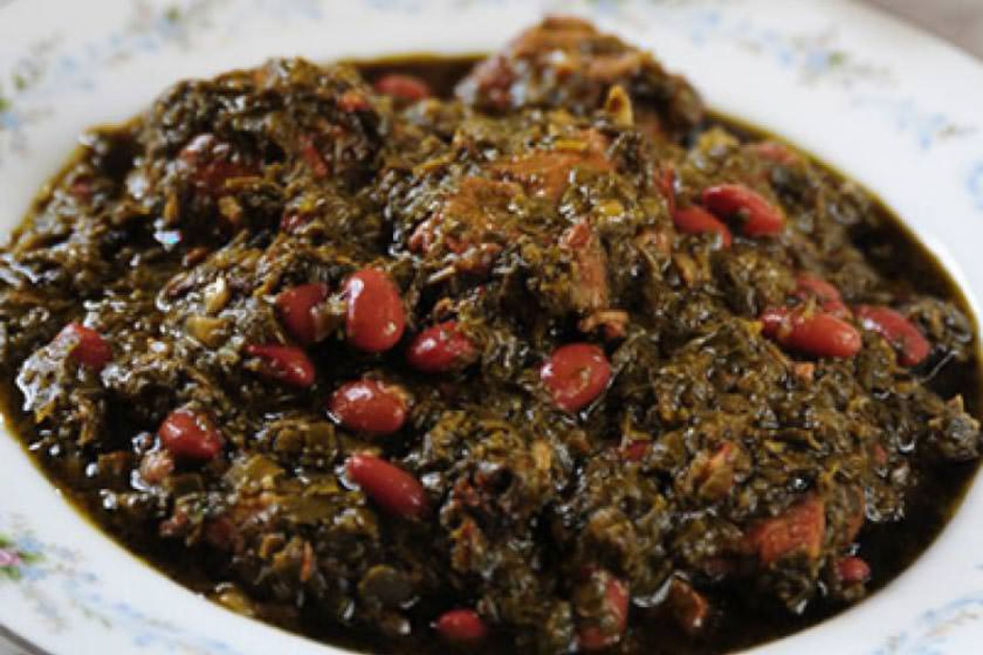قورمه سبزی