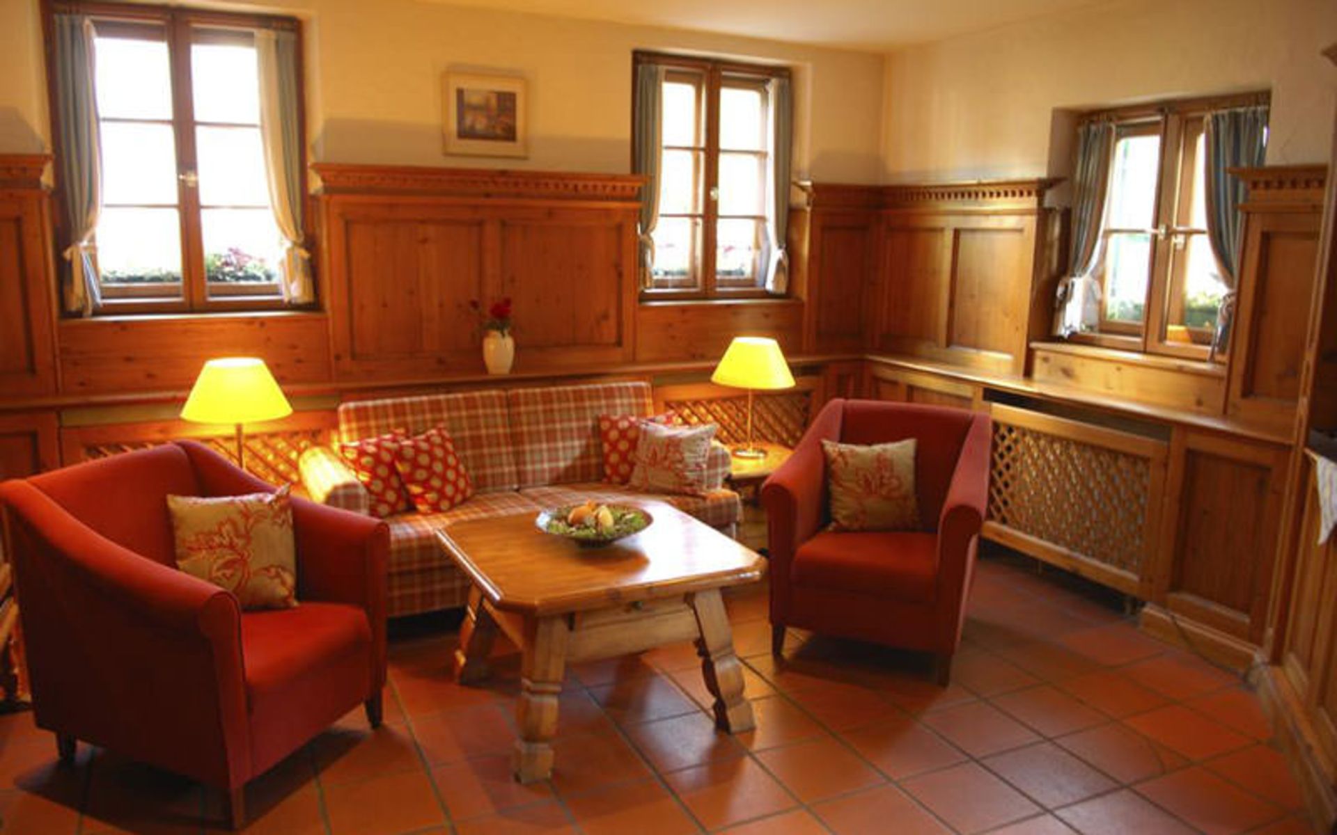هتل لَندهتل مارتینشُف (Landhotel Martinshof)