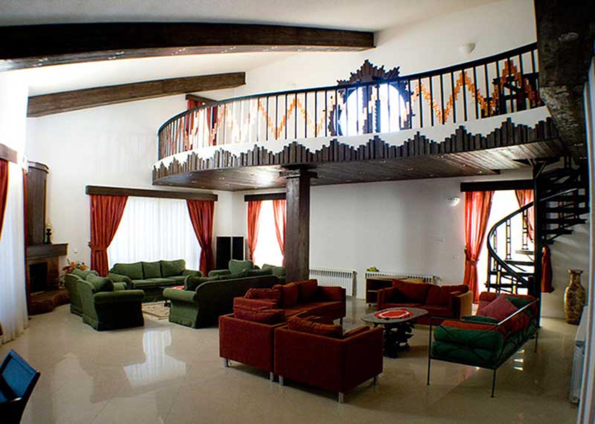 هتل دنیز (باری)