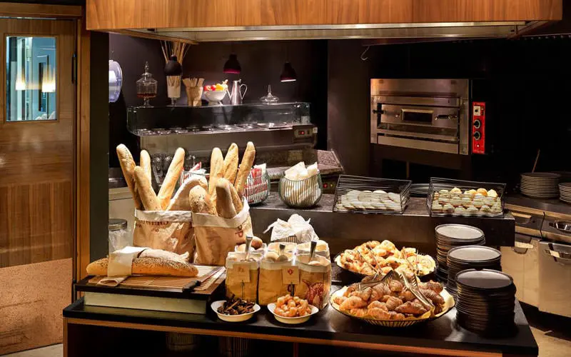 هتل رادیسون بلو میلان (Radisson Blu Hotel Milan)