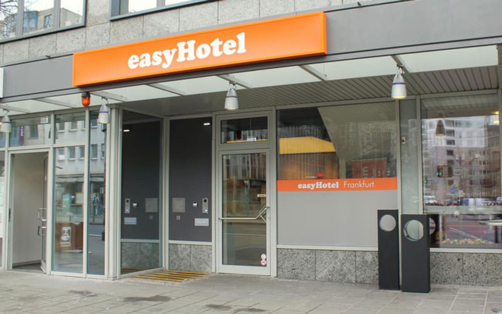 هتل ایزی فرانکفورت سیتی سنتر (easyHotel Frankfurt City Center)