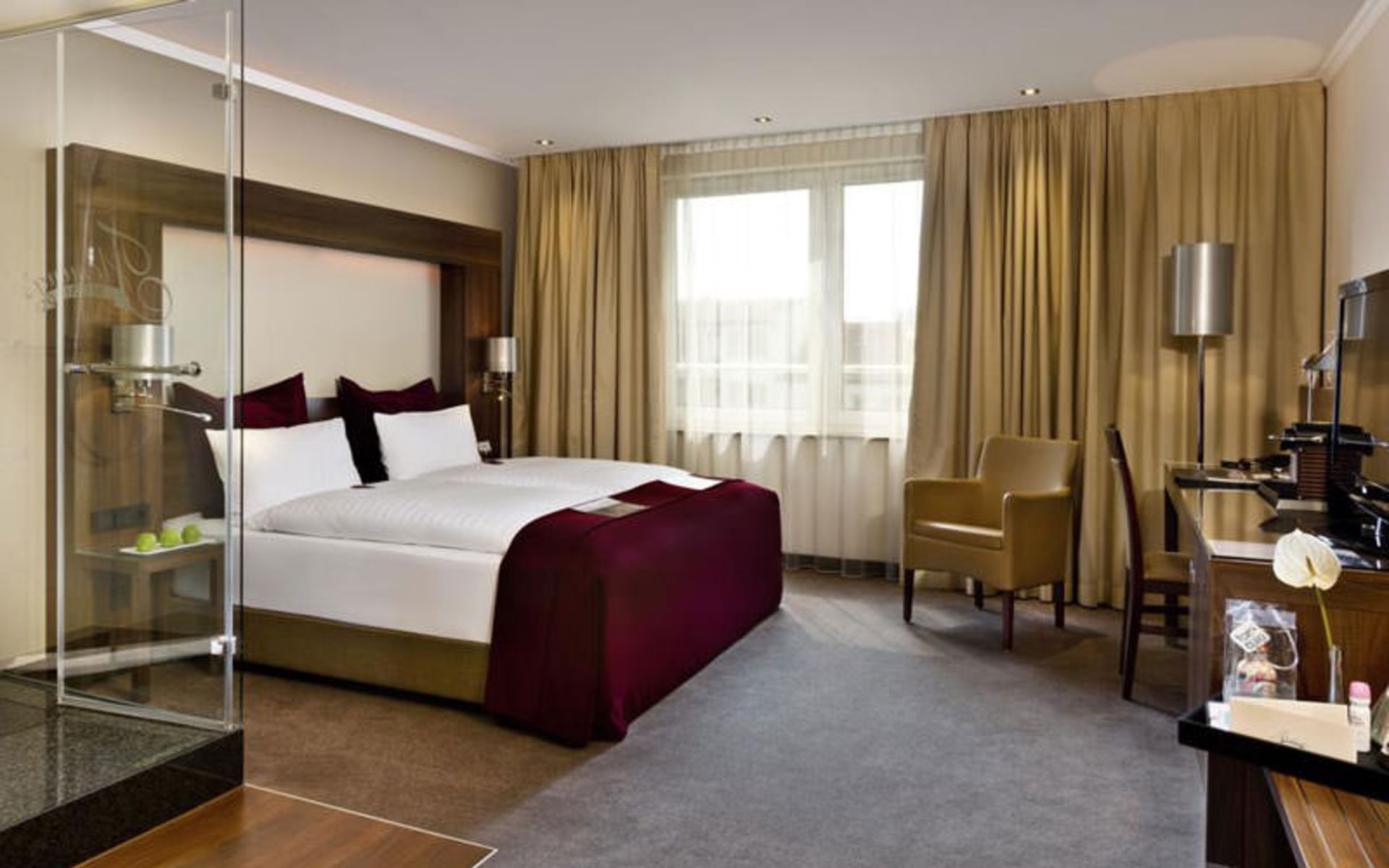 هتل فلمینگز فرانکفورت مین ریورساید (Fleming's Hotel Frankfurt Main-Riverside)