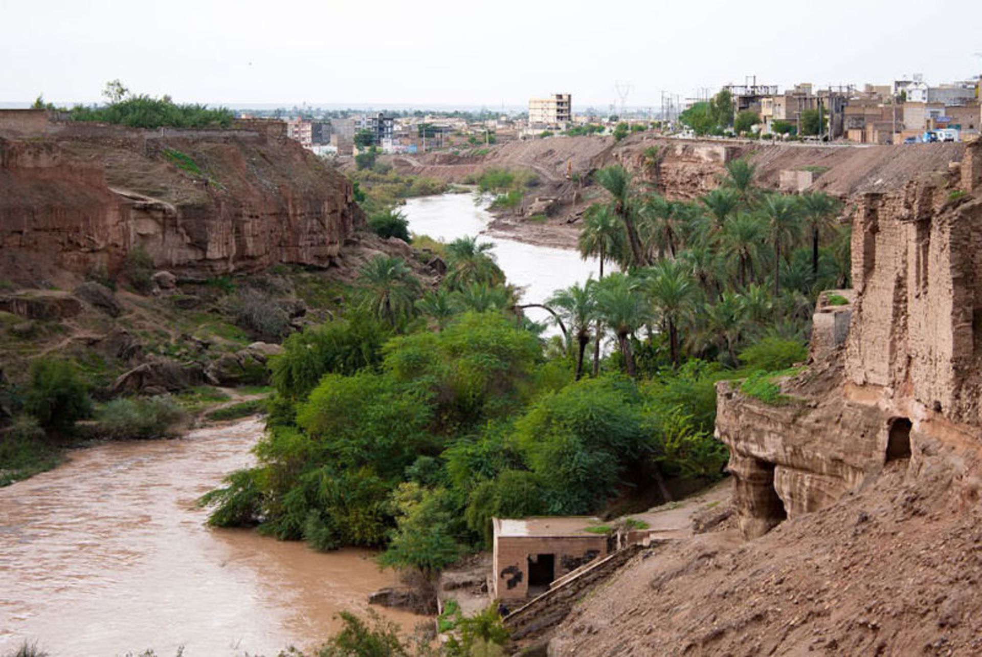 باغ خان شوش