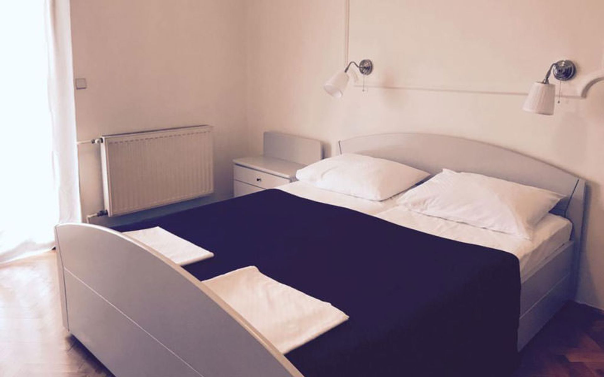 هتل وینا (Hotel Vienna)