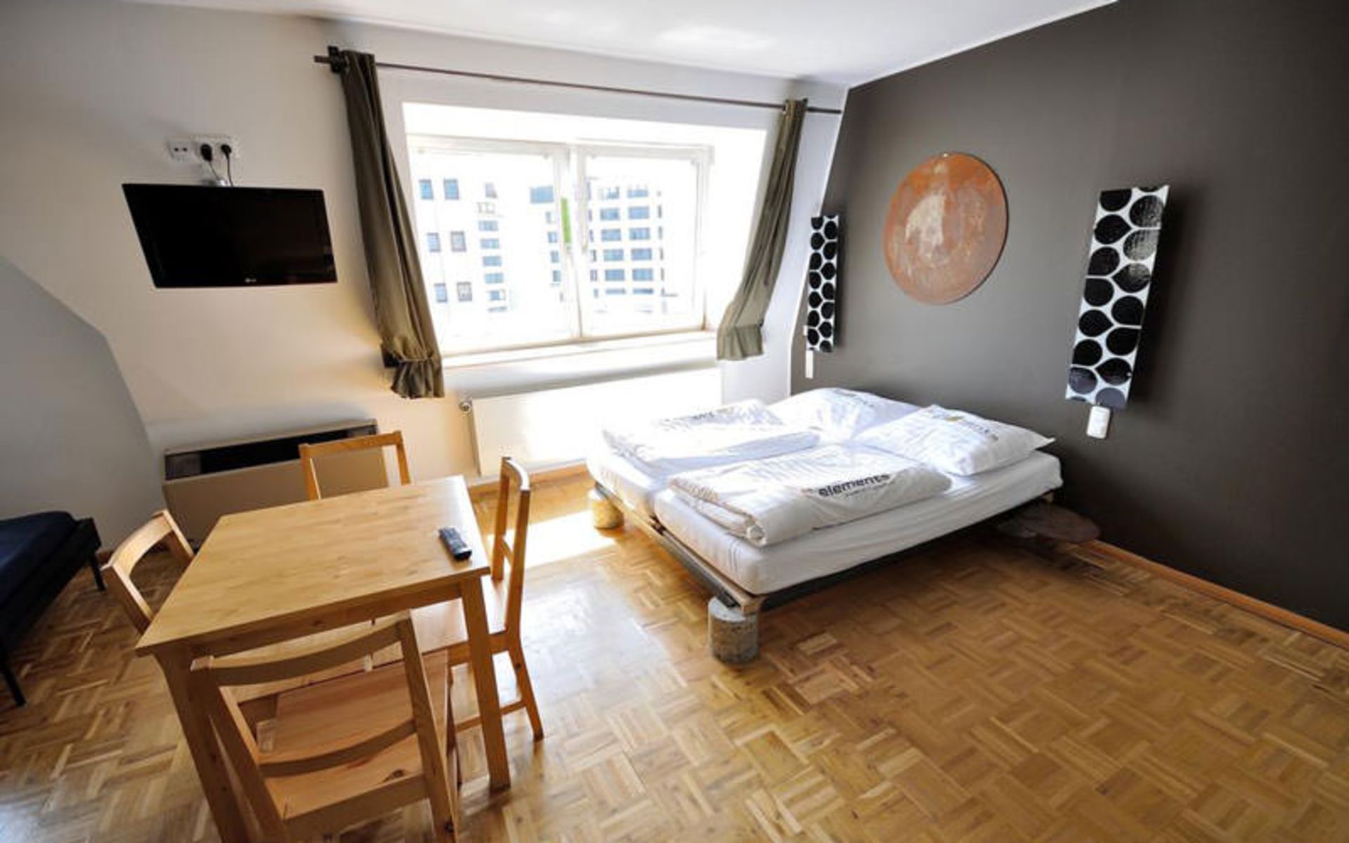 هاستل فایو المنتز فرانکفورت (Five Elements Hostel Frankfurt)