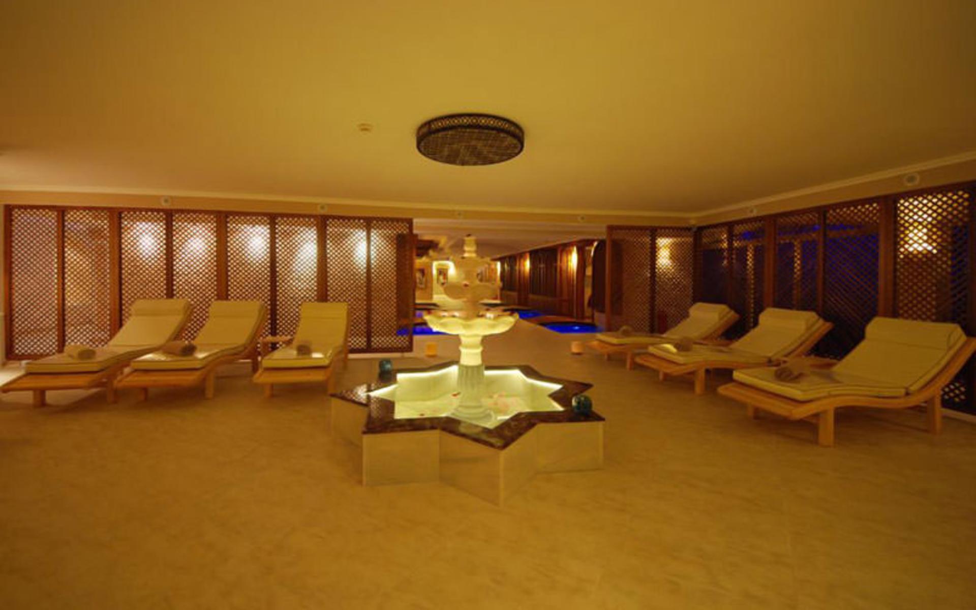 هتل آکوا (Hotel Aqua)