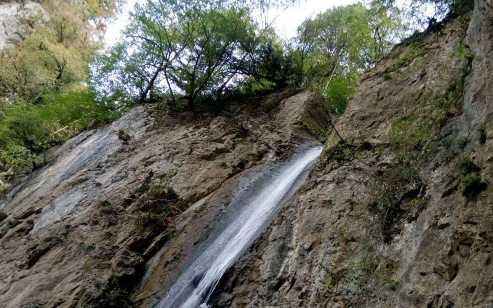 آبشار زیارت