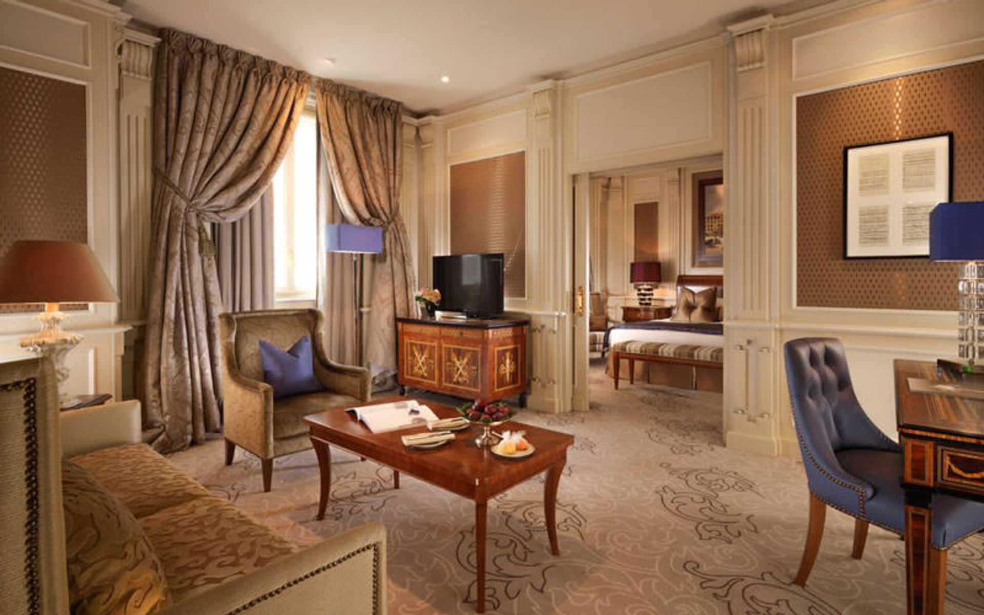 هتل پرنسیپ دی ساوویا (Hotel Principe Di Savoia)