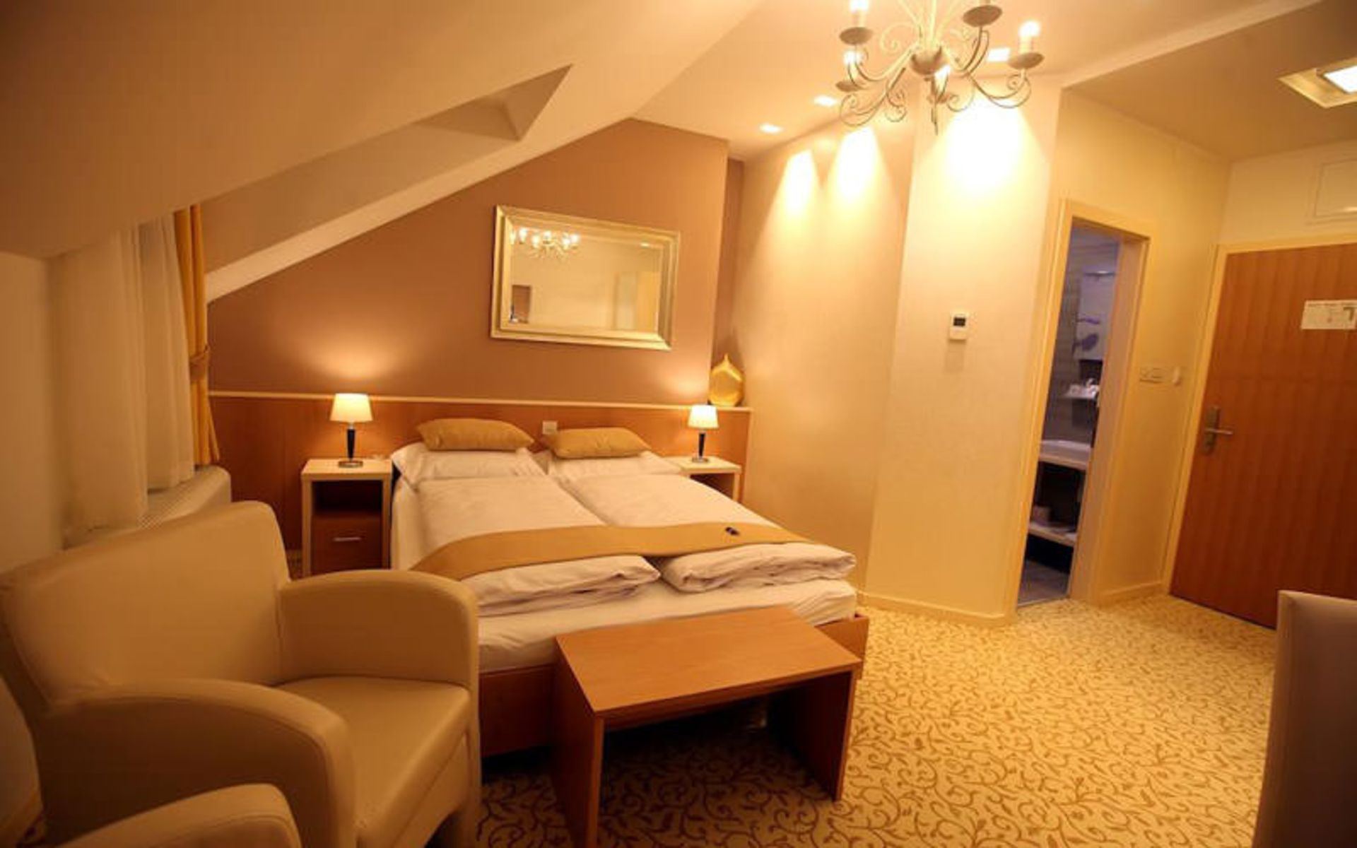 هتل گالوس (Hotel Gallus)