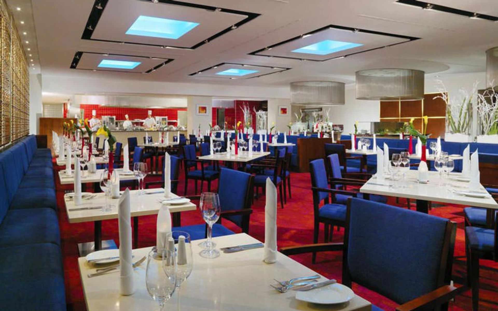 هتل شراتون فرانکفورت ایرپورت اند کانفرنس سنتر (Sheraton Frankfurt Airport Hotel & Conference Center)