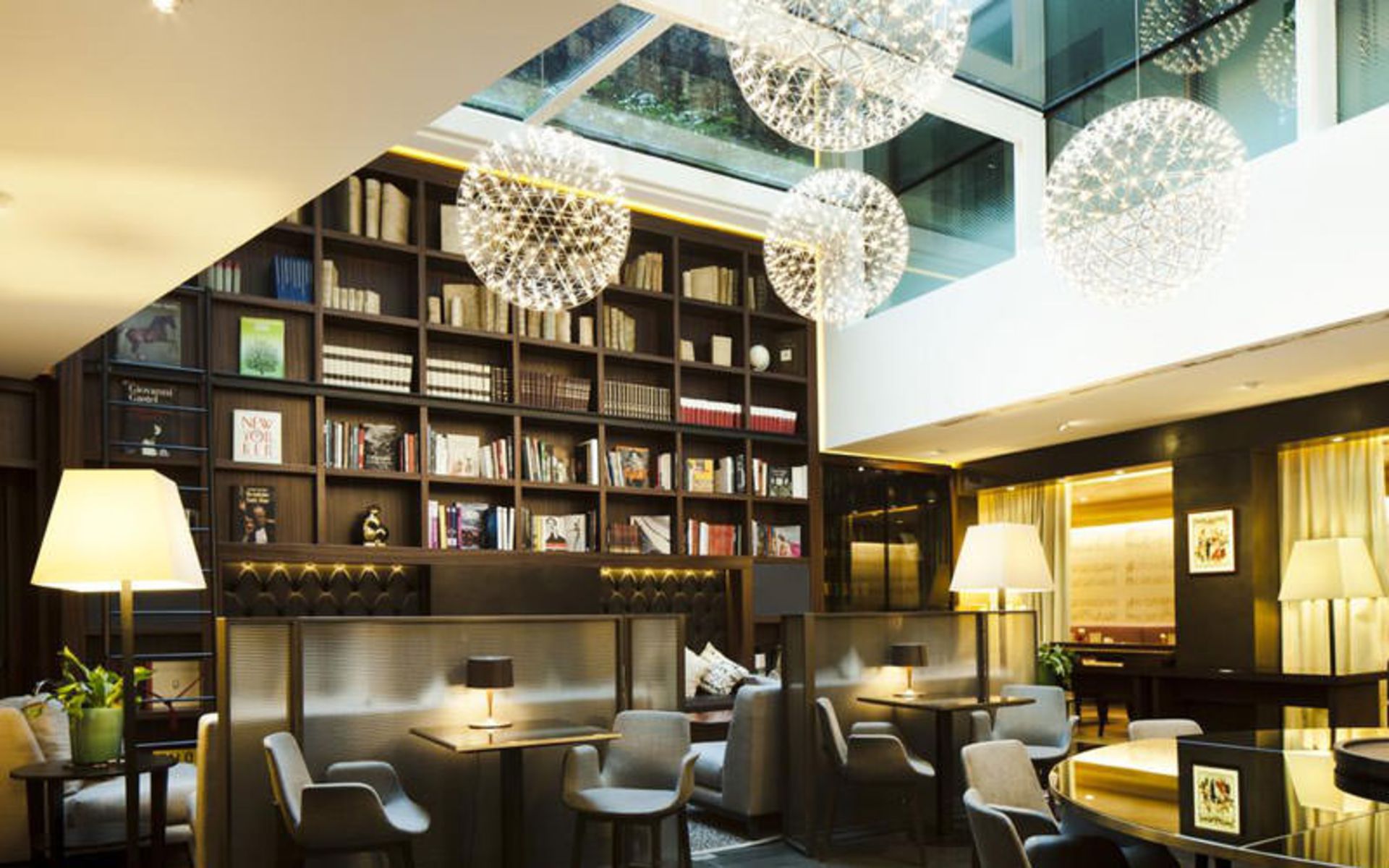 هتل میلانو اسکالا (Hotel Milano Scala)