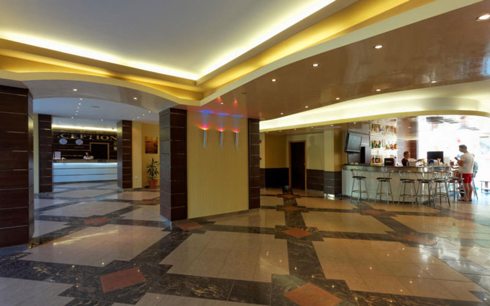 هتل رویال - آل اینکلوسیو (Hotel Royal - All Inclusiv)
