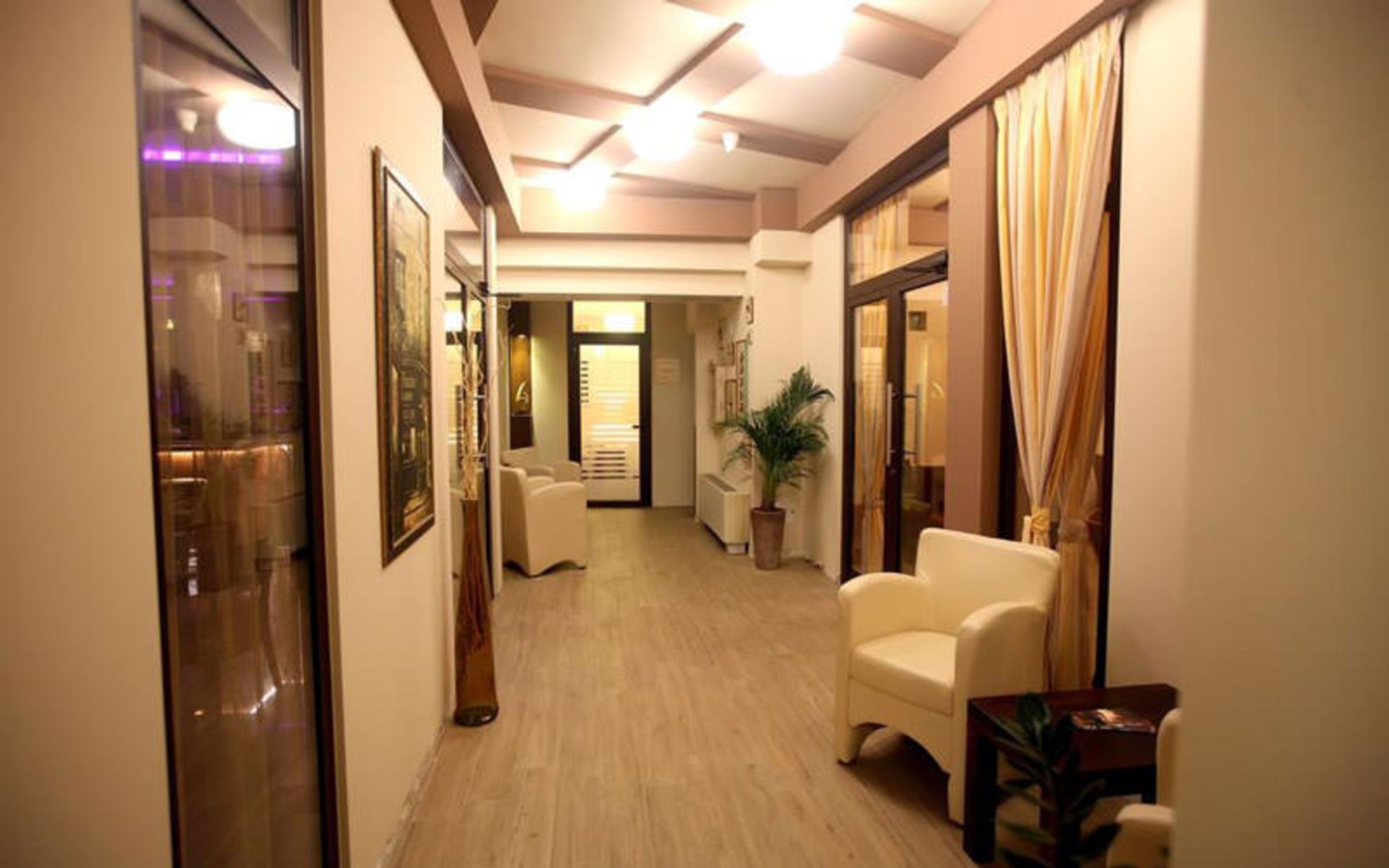 هتل گالوس (Hotel Gallus)