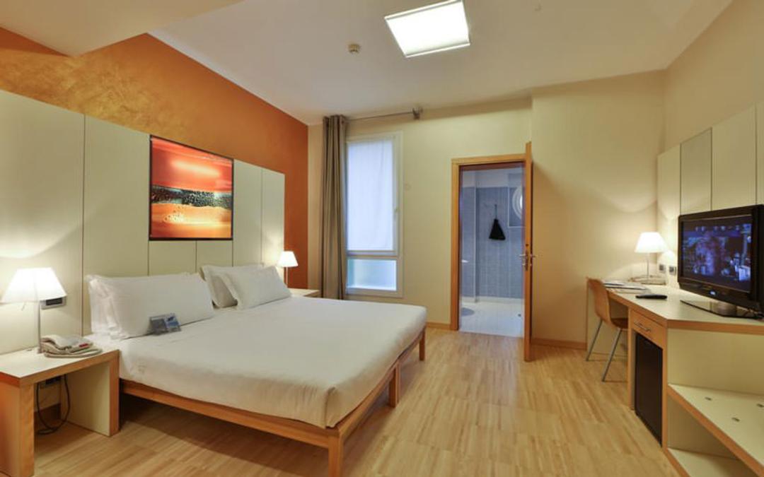 هتل بِست وِستِرن پلاس بُلُنا (Best Western Plus Hotel Bologna)