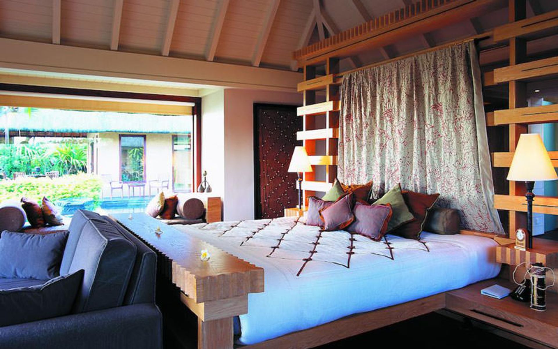 هتل اوبروی (The Oberoi Mauritius) – موریس