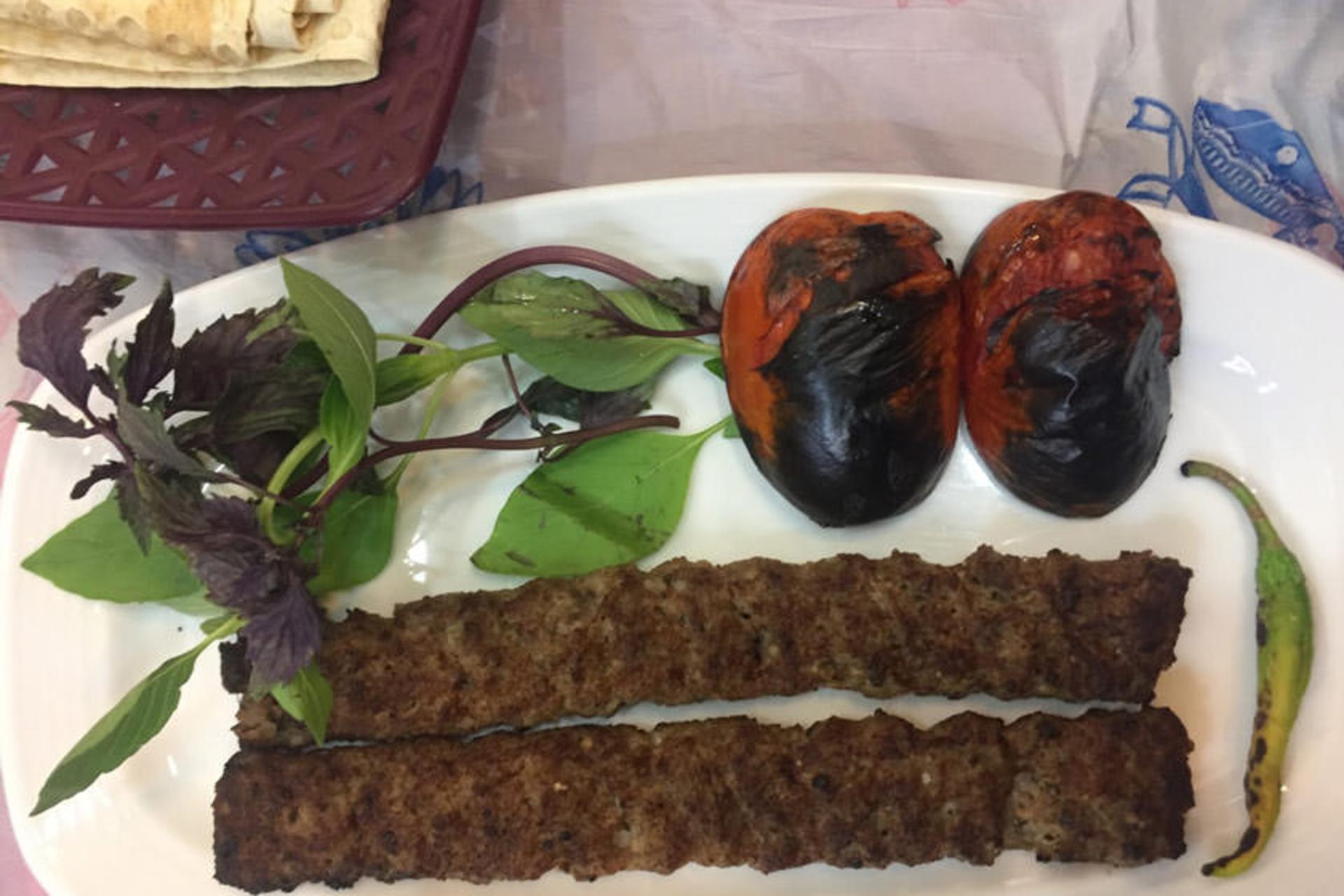 رستوران ژوان بروجرد