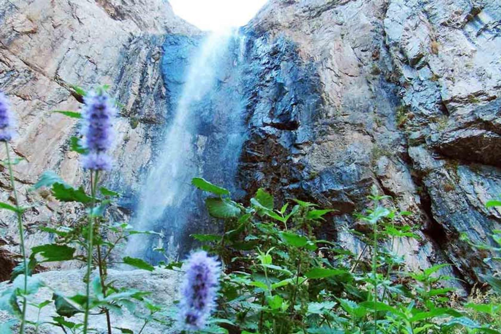 آبشار خور