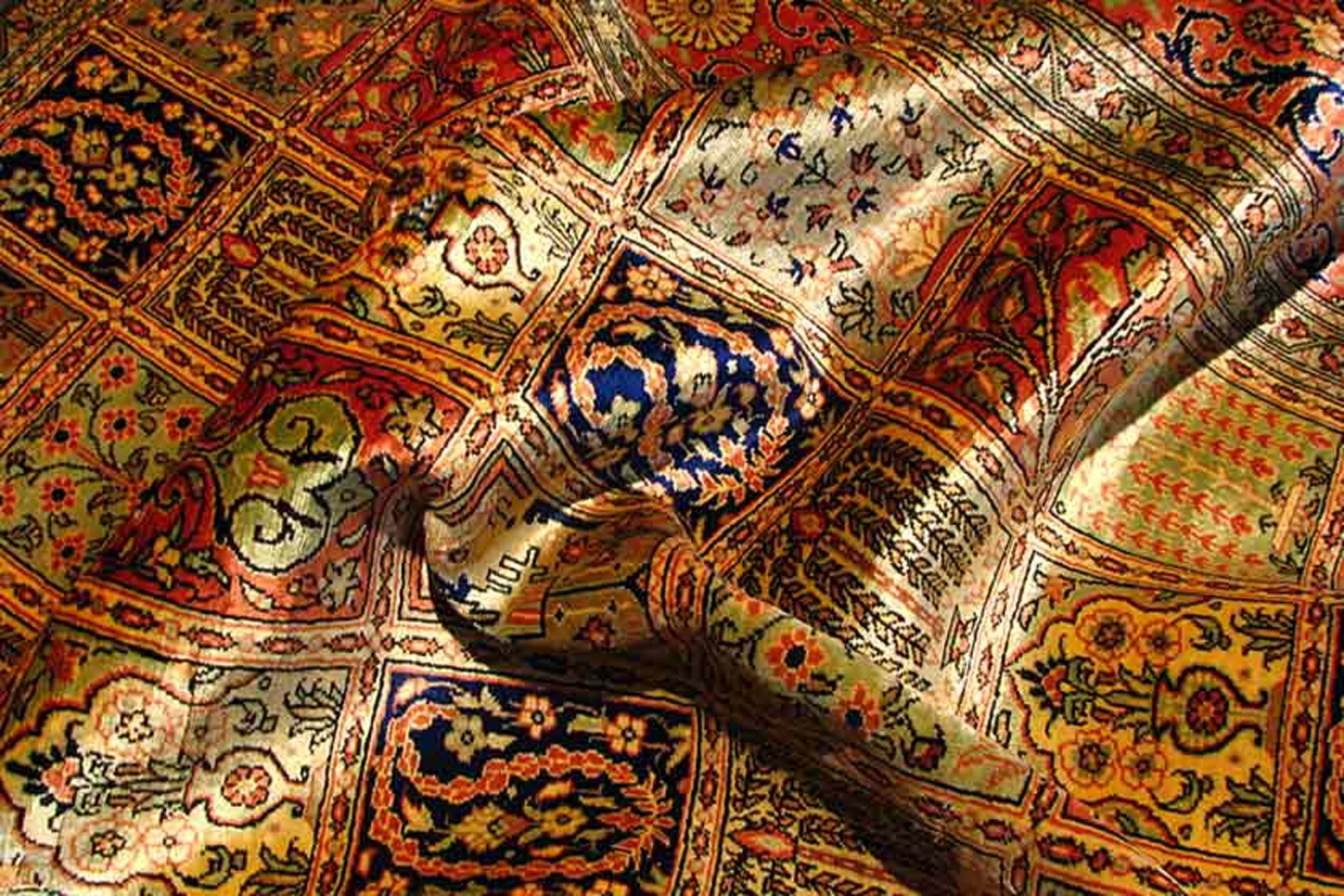 ابریشم بافی گرگان