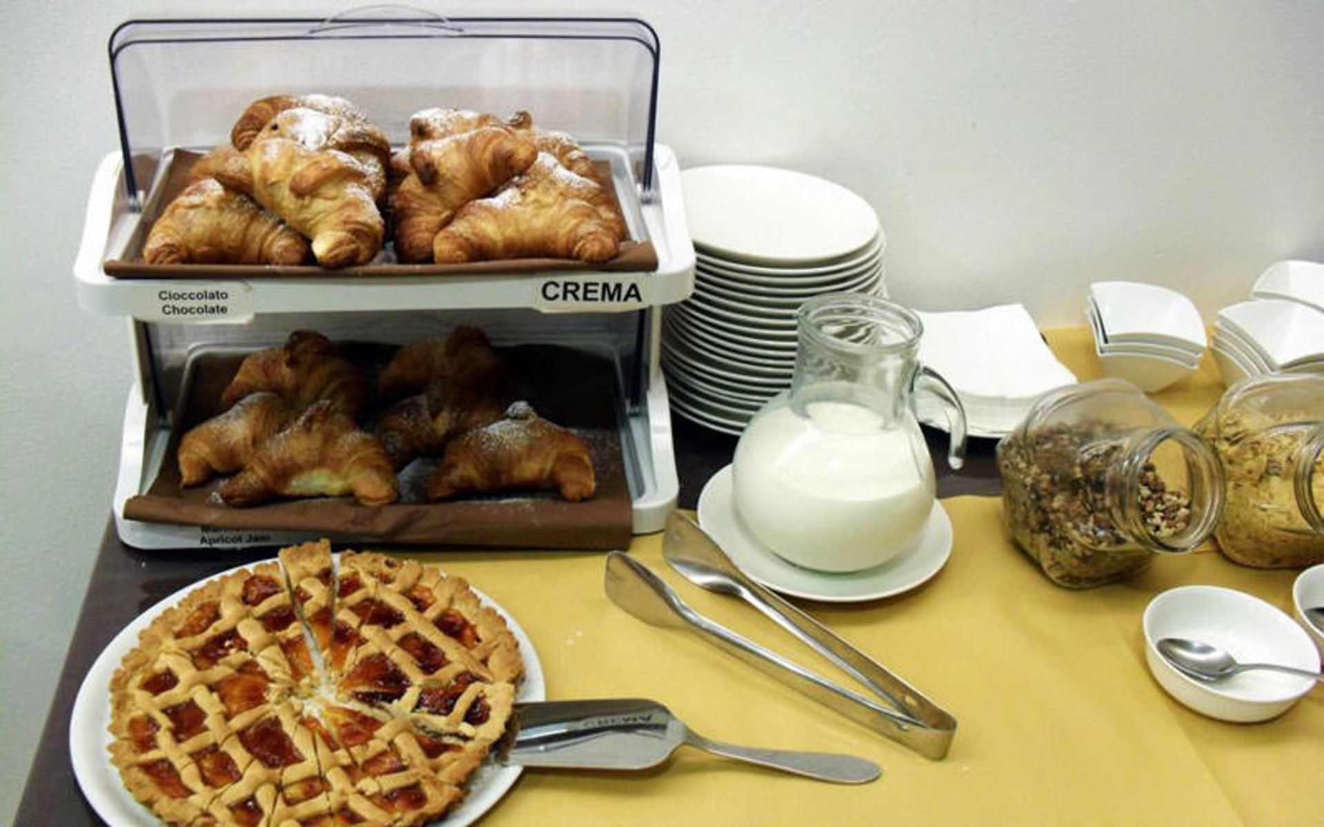 هتل ویلا دله رز (Hotel Villa Delle Rose)