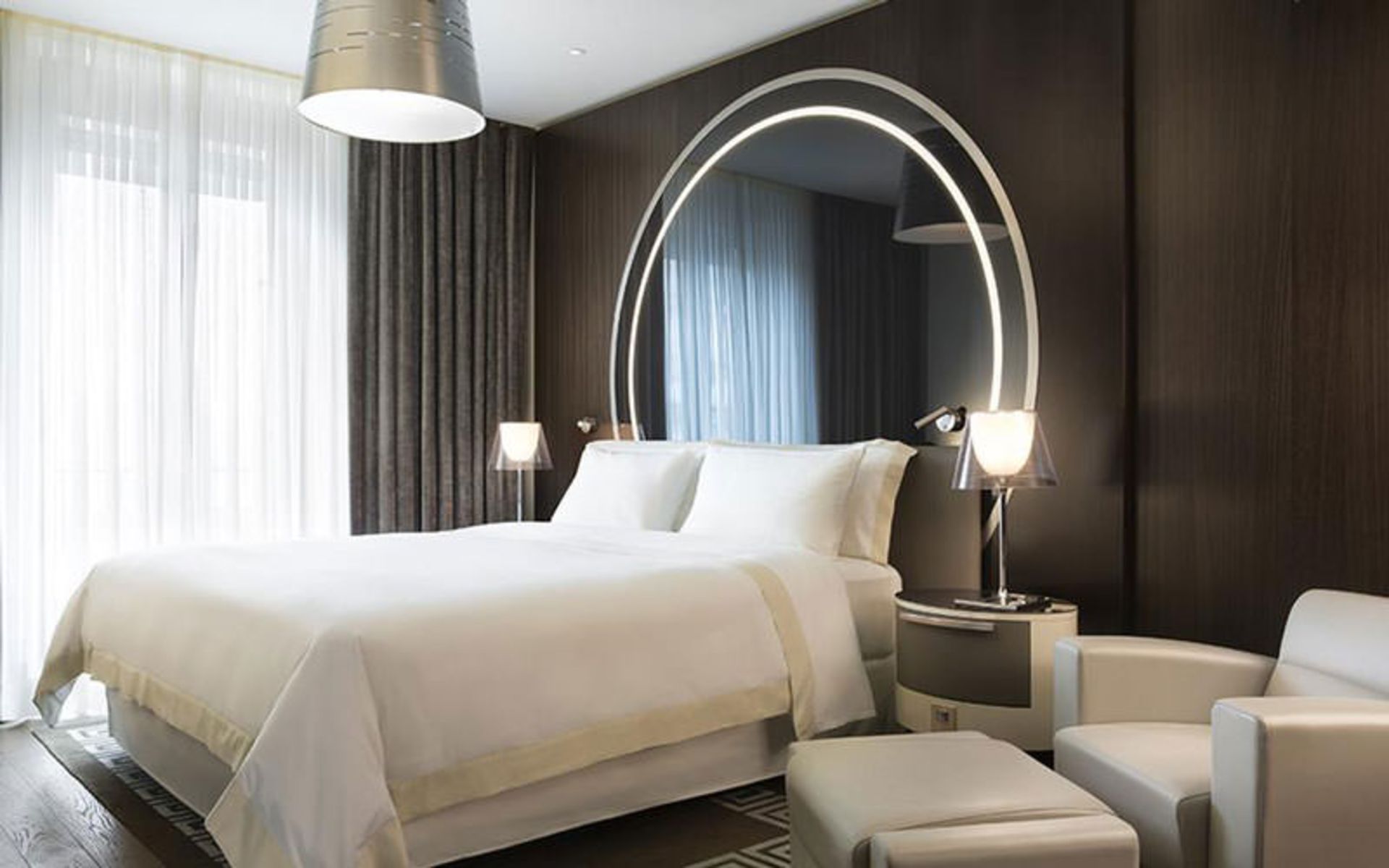هتل اکسلسیور گالیا (Excelsior Hotel Gallia)