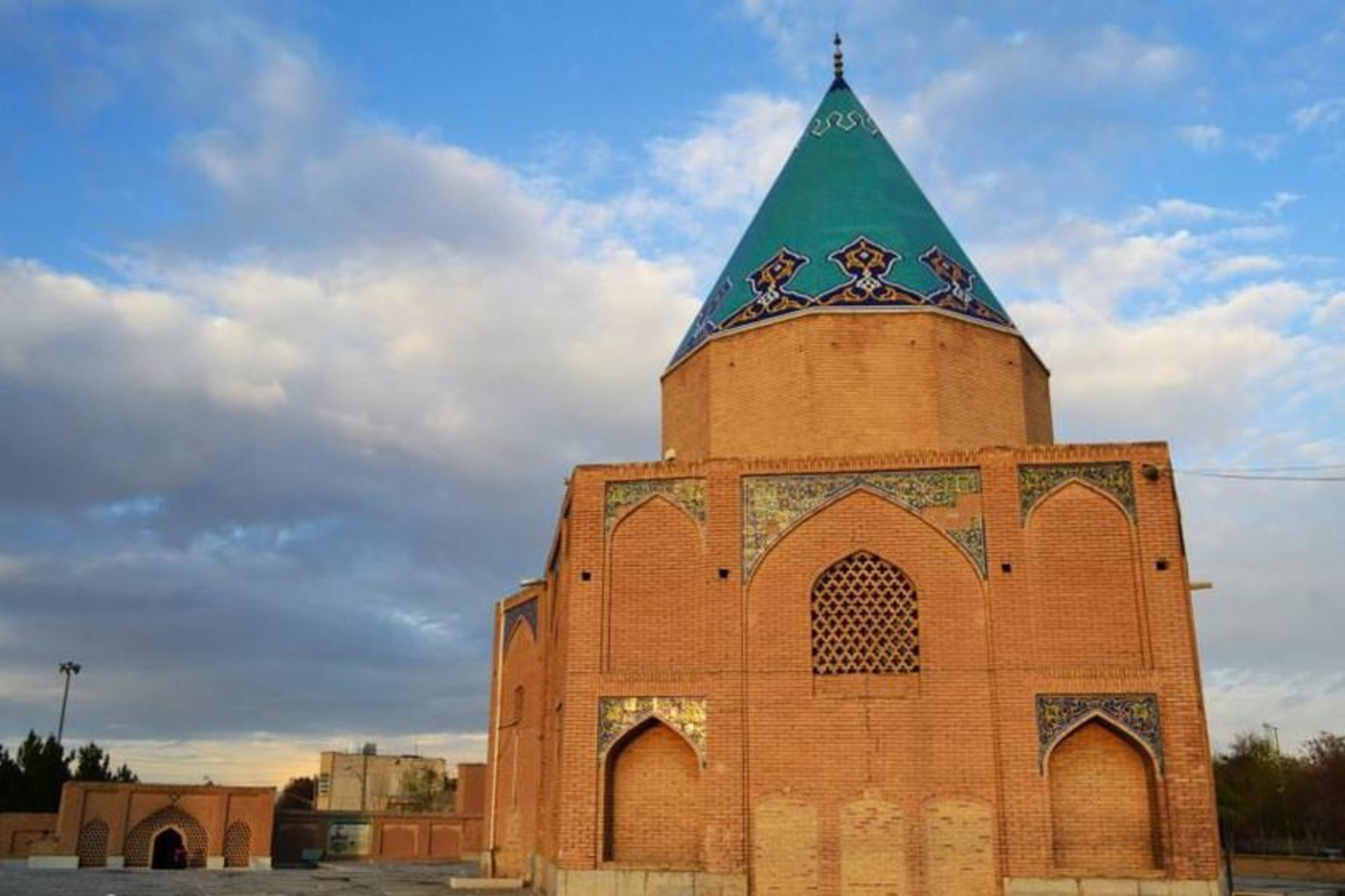 آرامگاه بابا رکن الدین