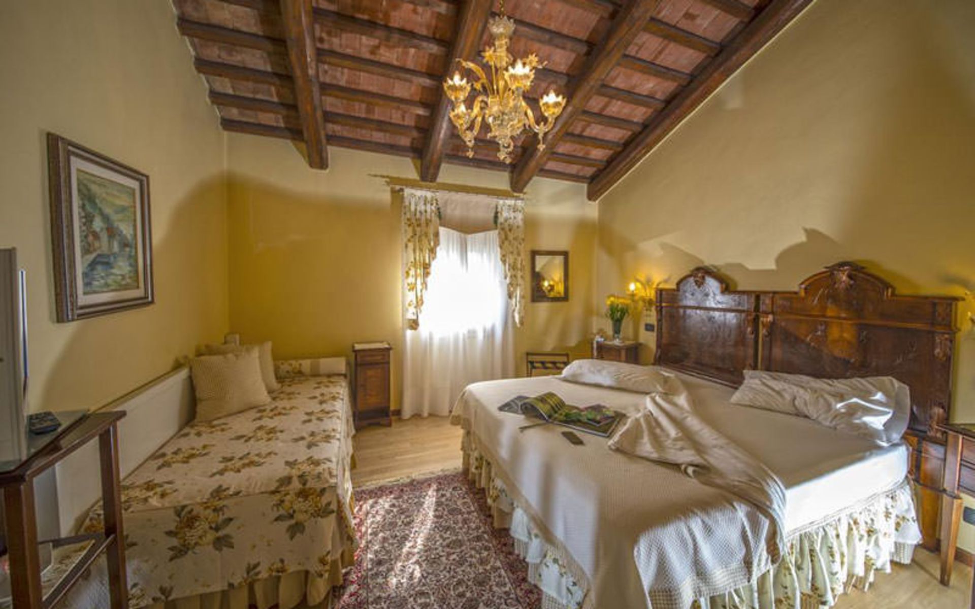 هتل لا رسکوسا (Hotel La Rescossa)