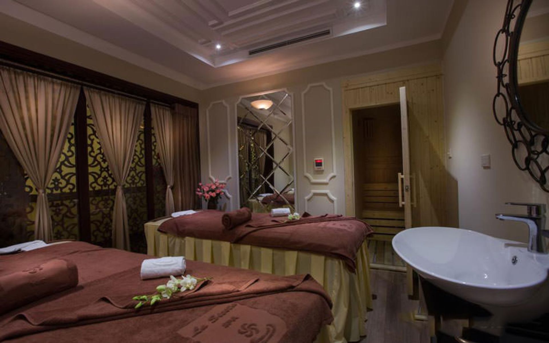 هتل هانوئیلا سیستا (Hanoi La Siesta Hotel & Spa) – ویتنام