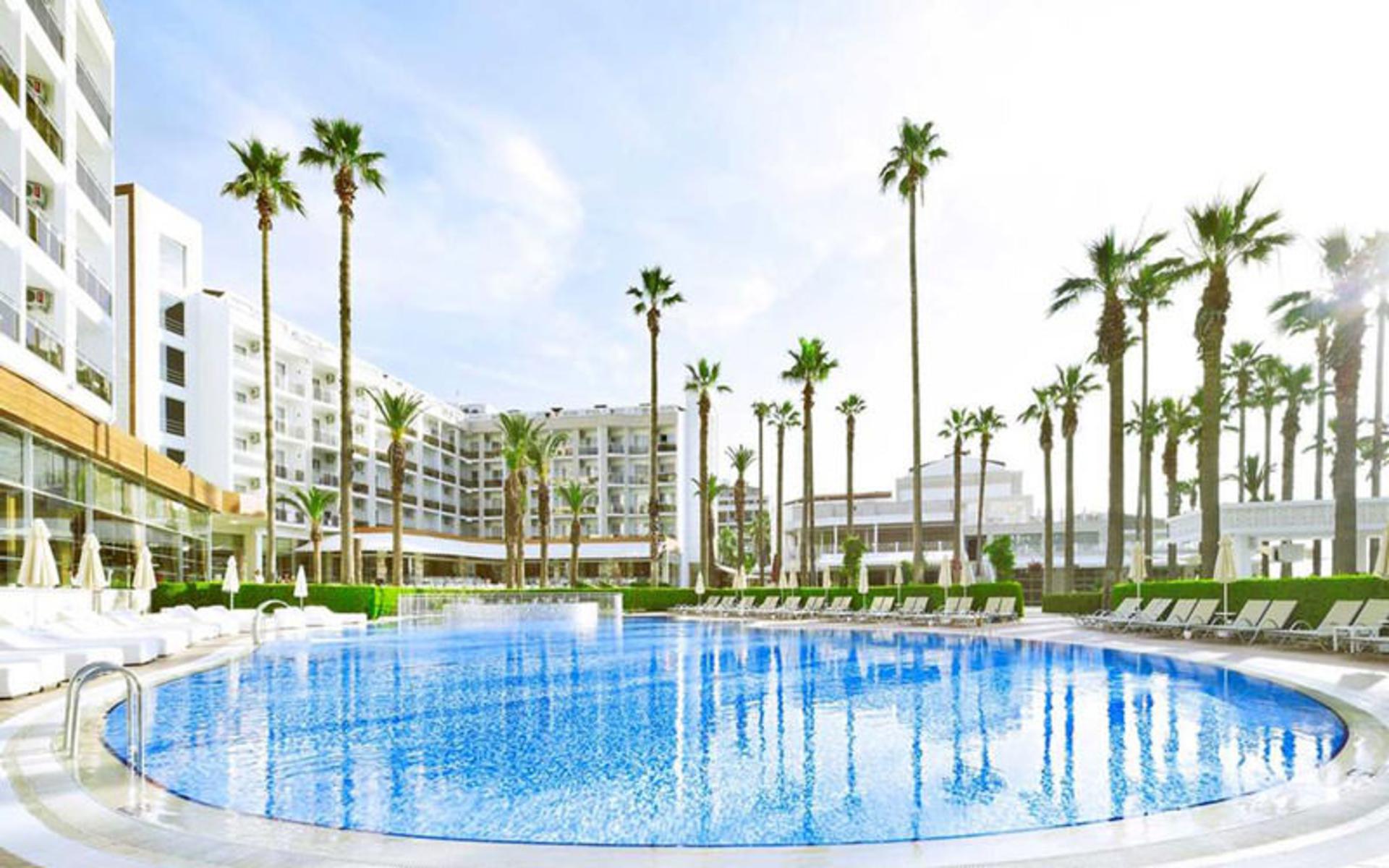 هتل ایده آل پرایم بیچ اولترا آل اینکلوسیو (Ideal Prime Beach Hotel Ultra All Inclusive)