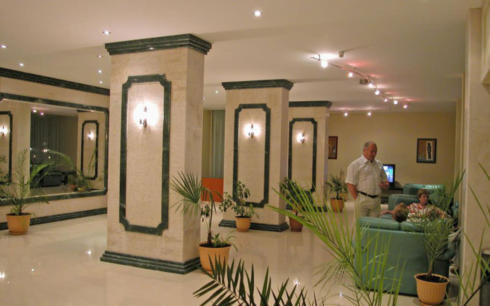 هتل شیپکا (Hotel Shipka)