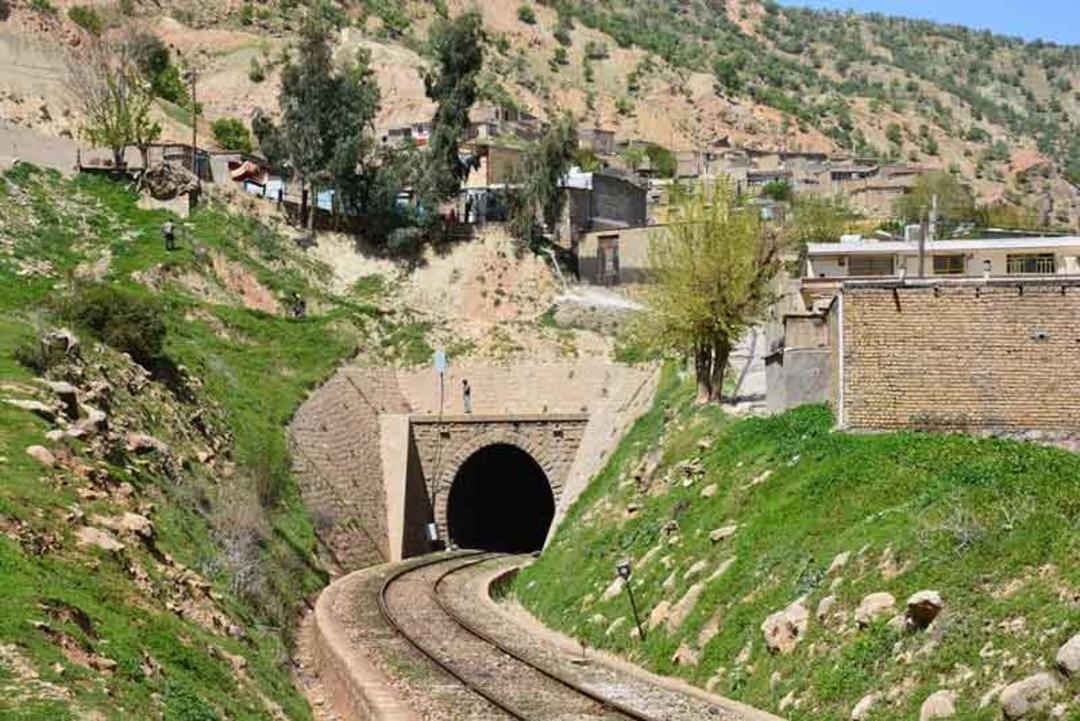 سپیددشت