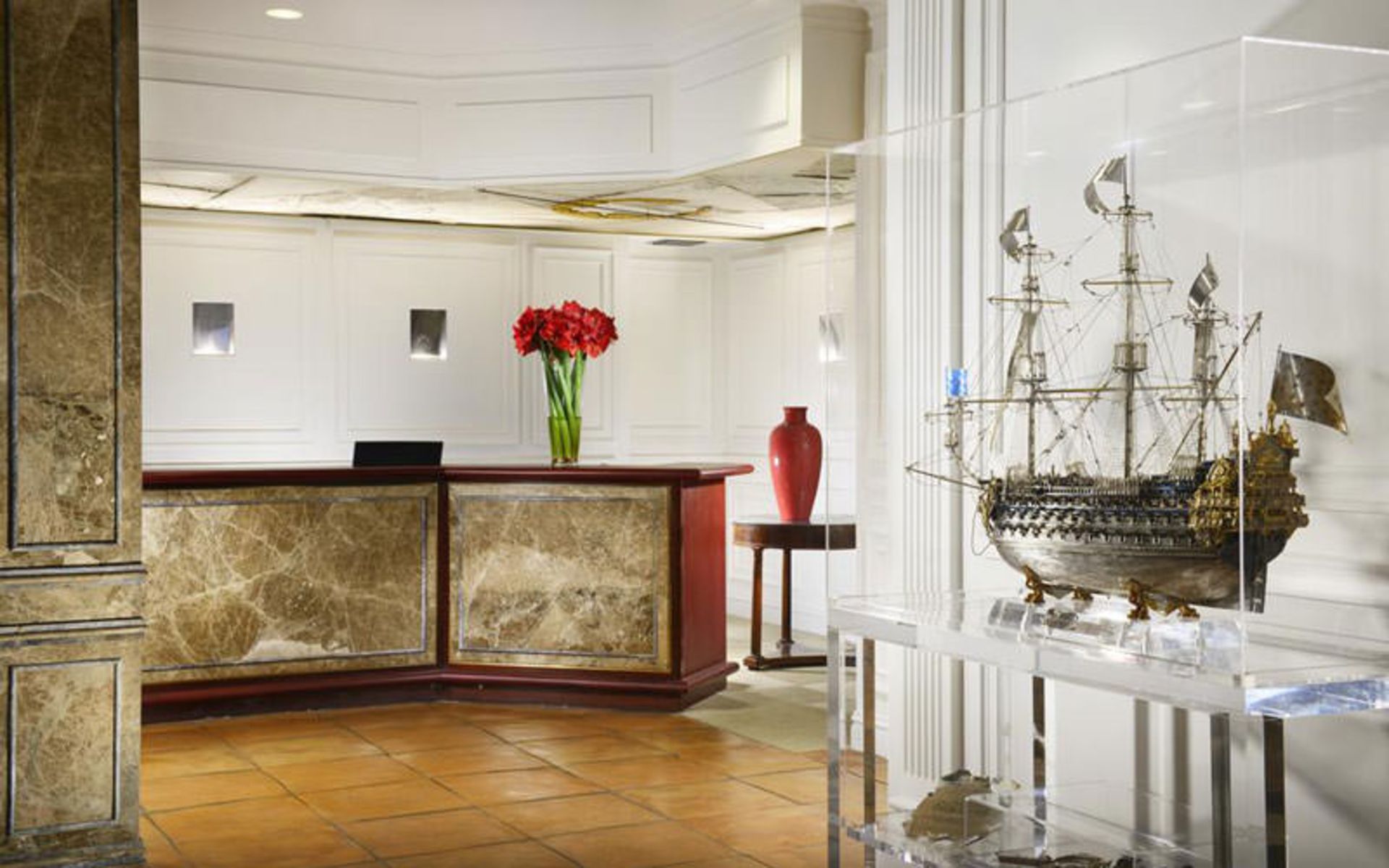 هتل پیر میلانو (Hotel Pierre Milano)