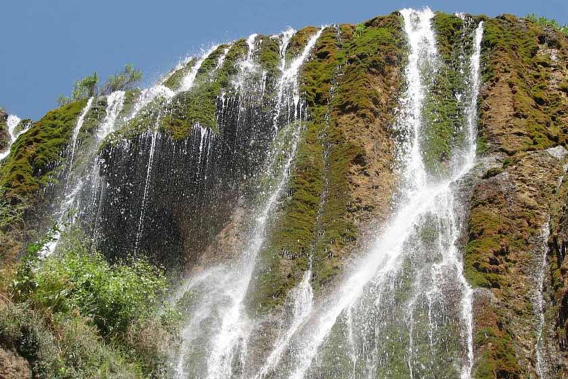 آبشار آدران