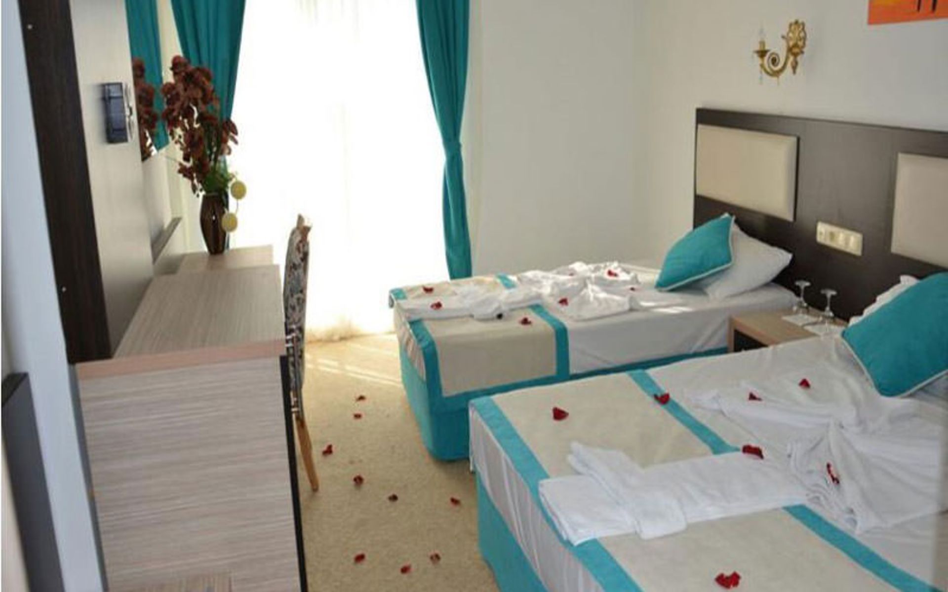 هتل کلاب اوا (Club Eva Hotel)