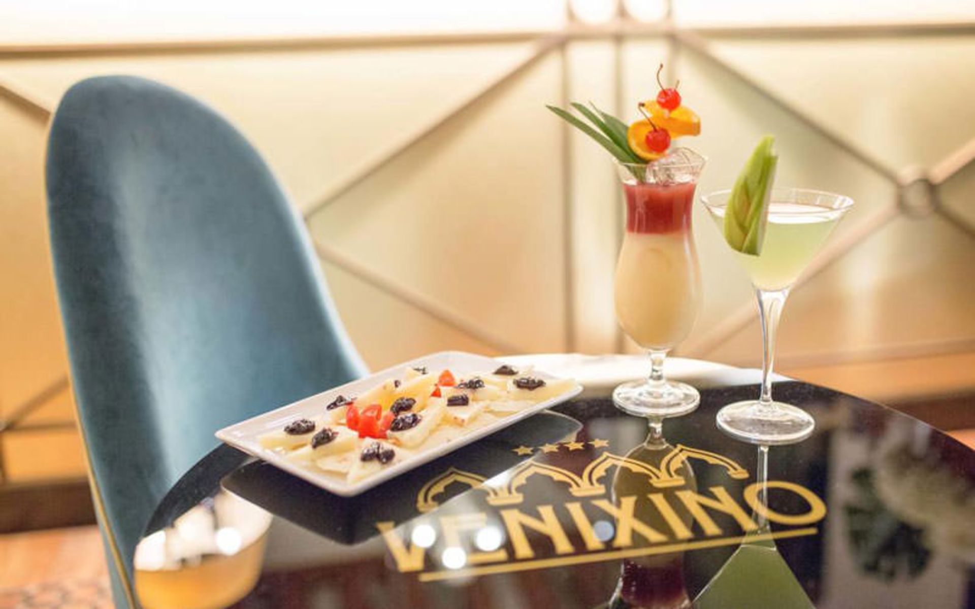 هتل دُنا پالاس (Hotel Donà Palace)