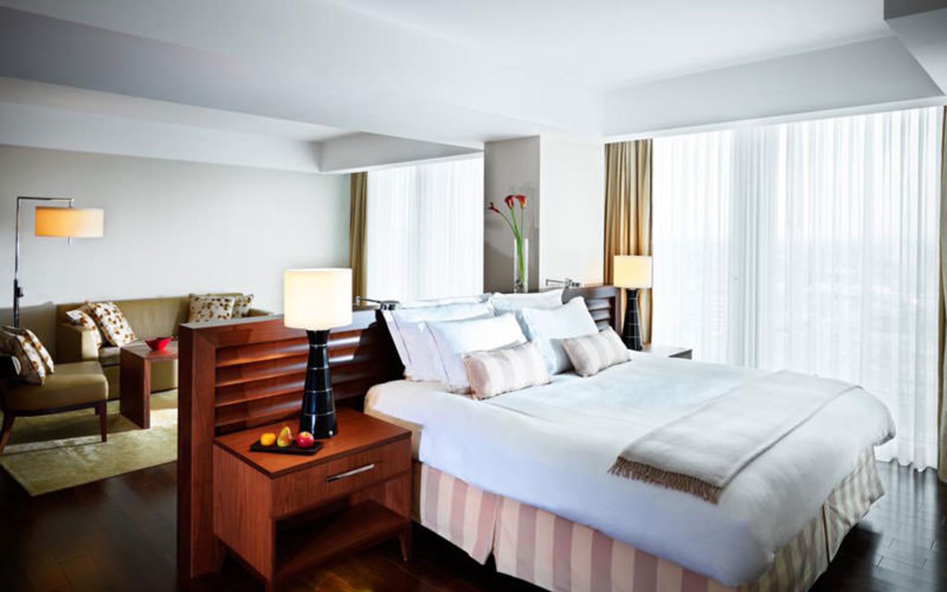 هتل جومیراه فرانکفورت (Jumeirah Frankfurt)