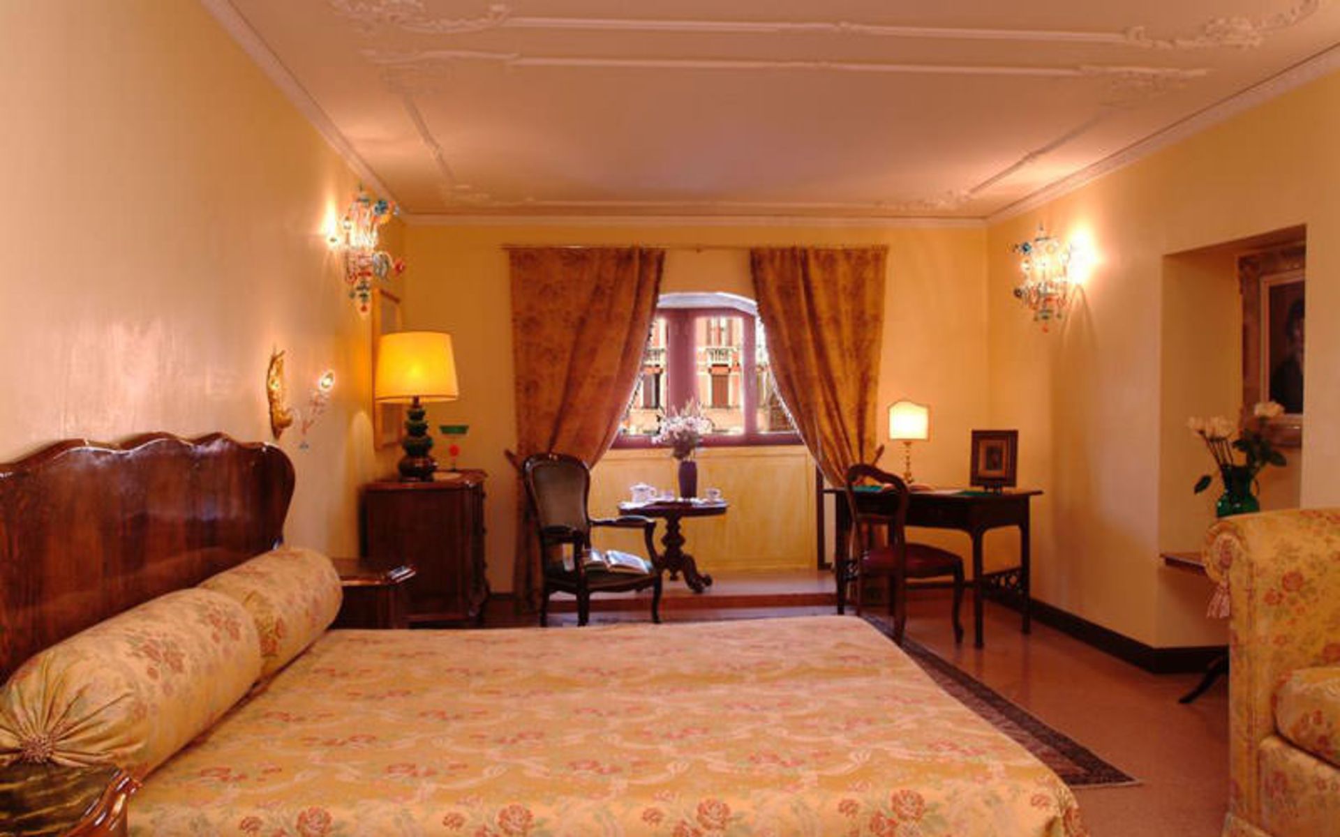 هتل رِسیدِنزا داِپُکا سَن کاسیانو (Residenza d'Epoca San Cassiano)