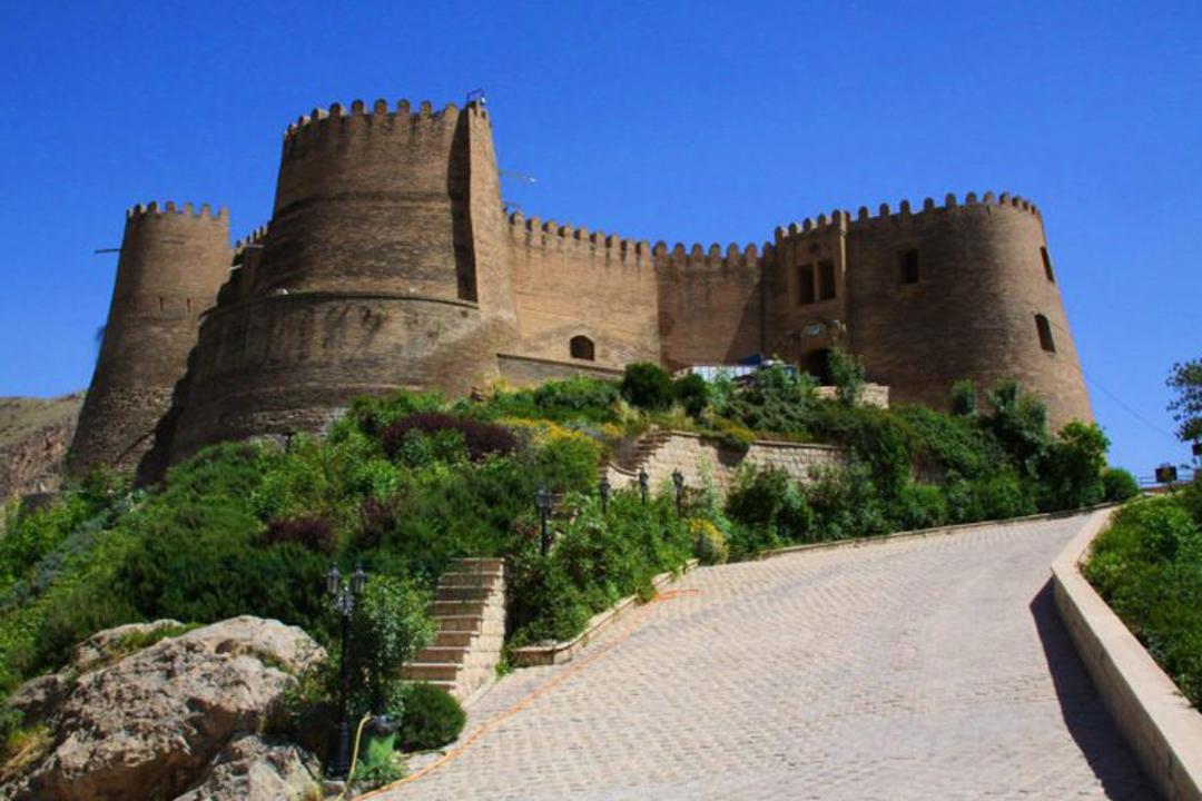 قلعه فلک الافلاک
