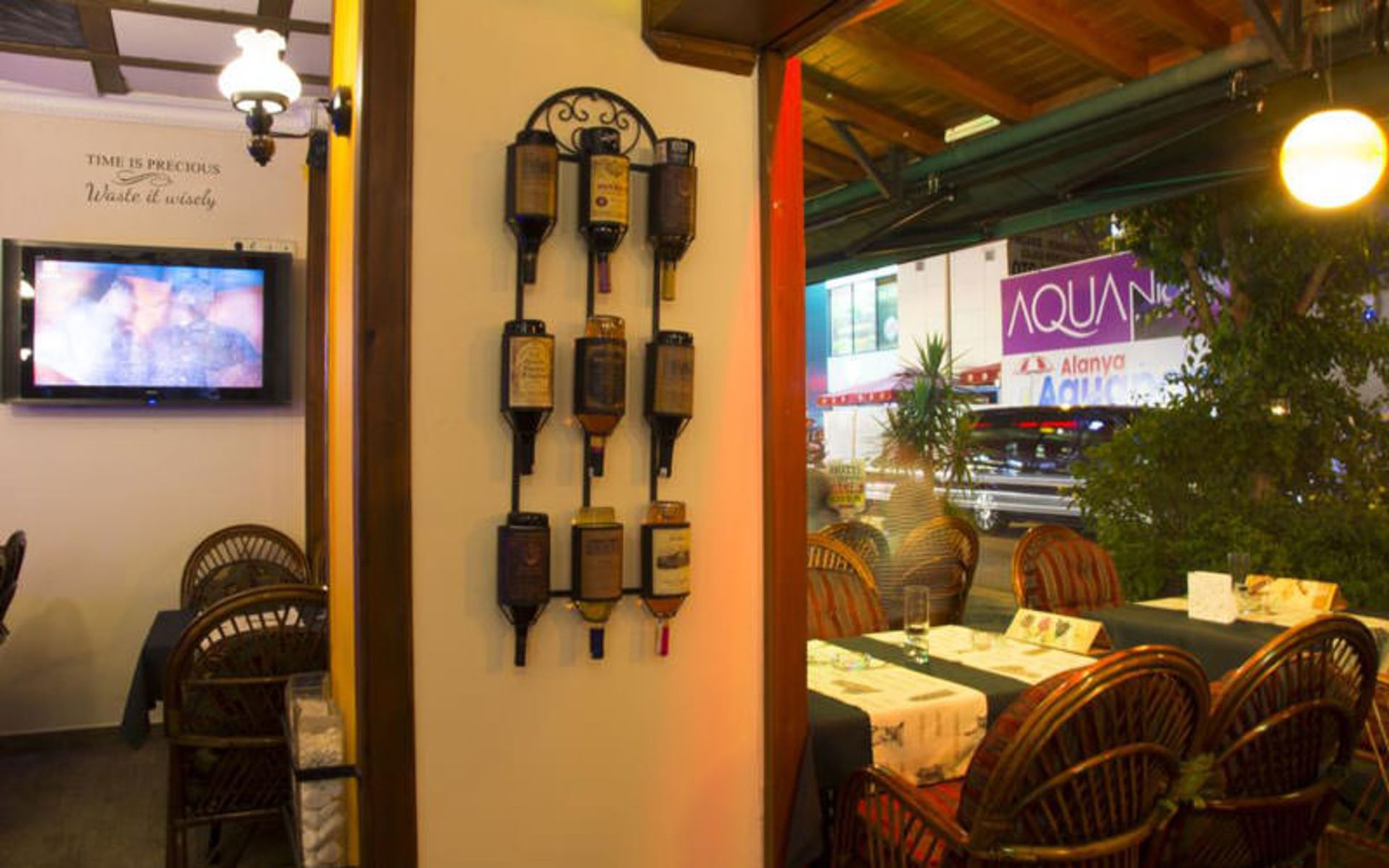هتل کلئوپاترا (Hotel Kleopatra)