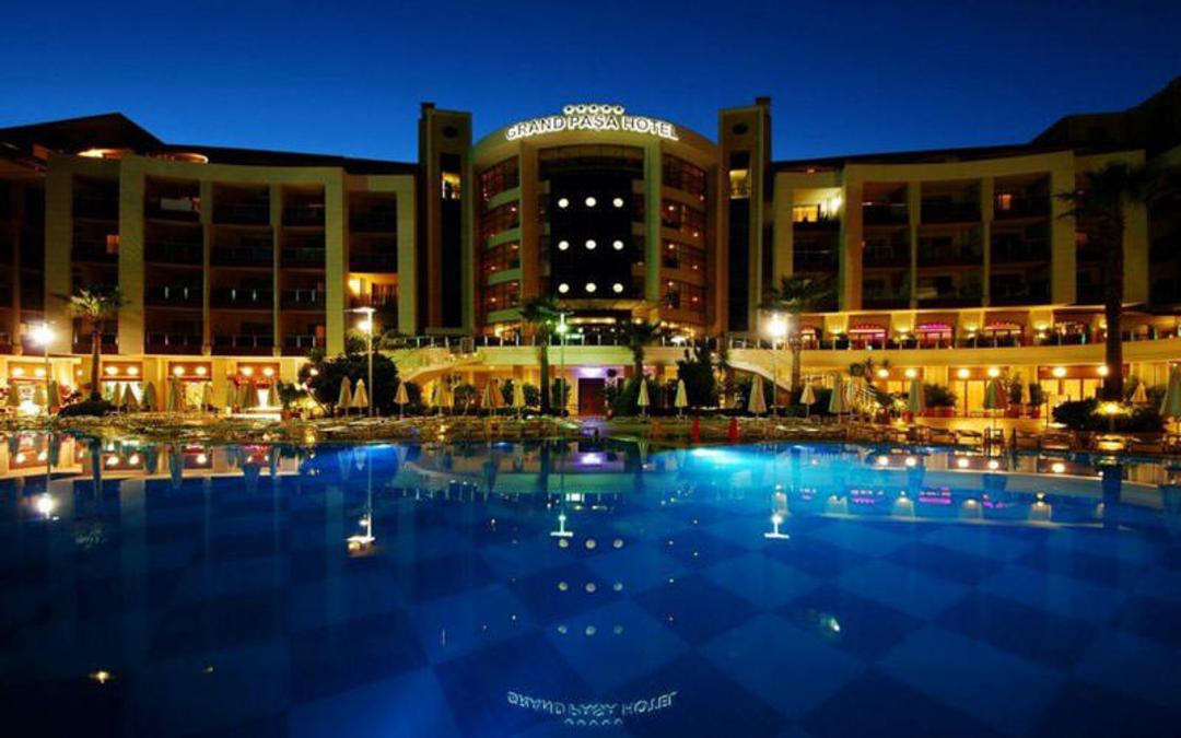 هتل گرند پاشا (Grand Pasa Hotel)