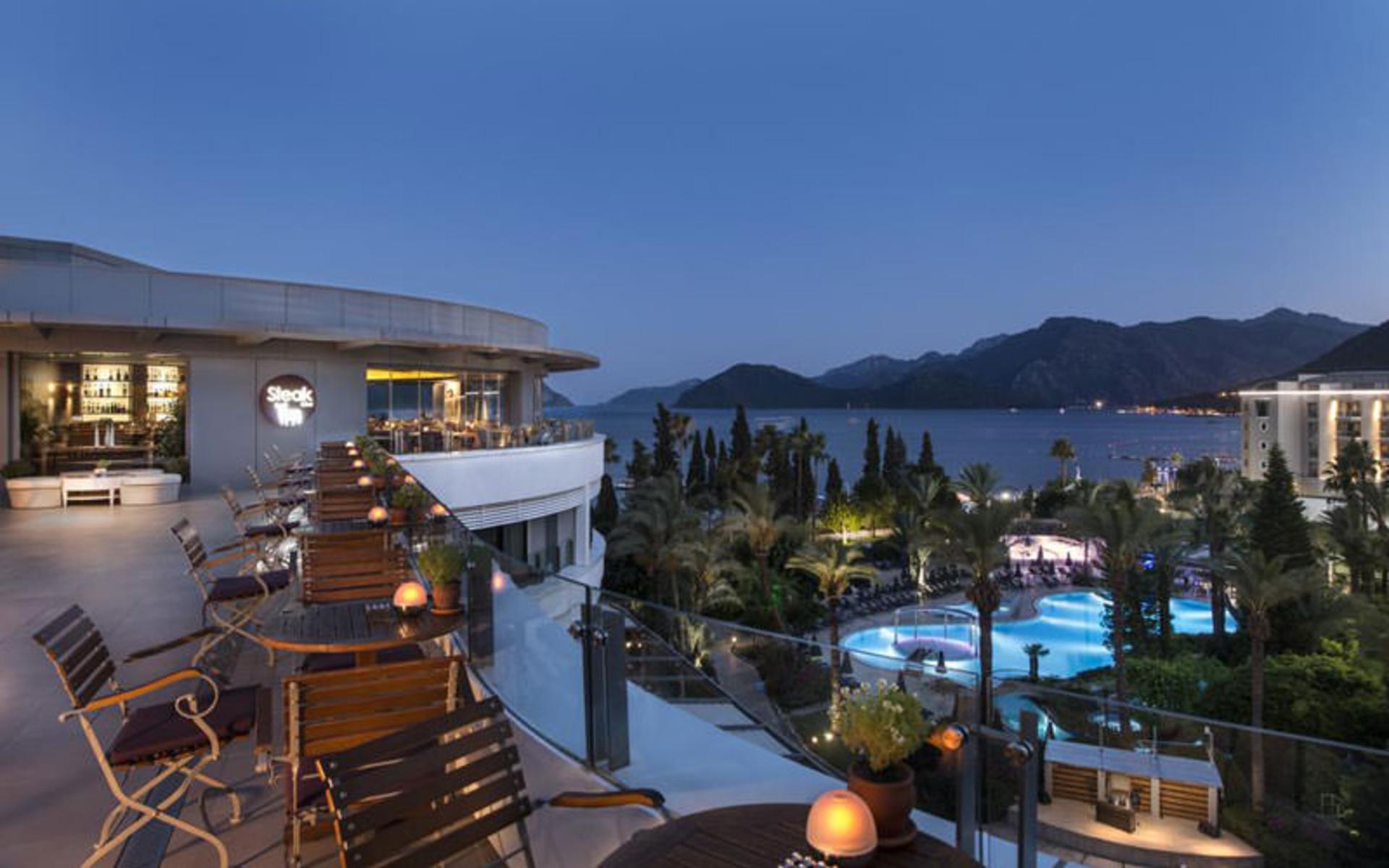 هتل دی ریزورت گرند آزور مارماریس (D-Resort Grand Azur Marmaris)