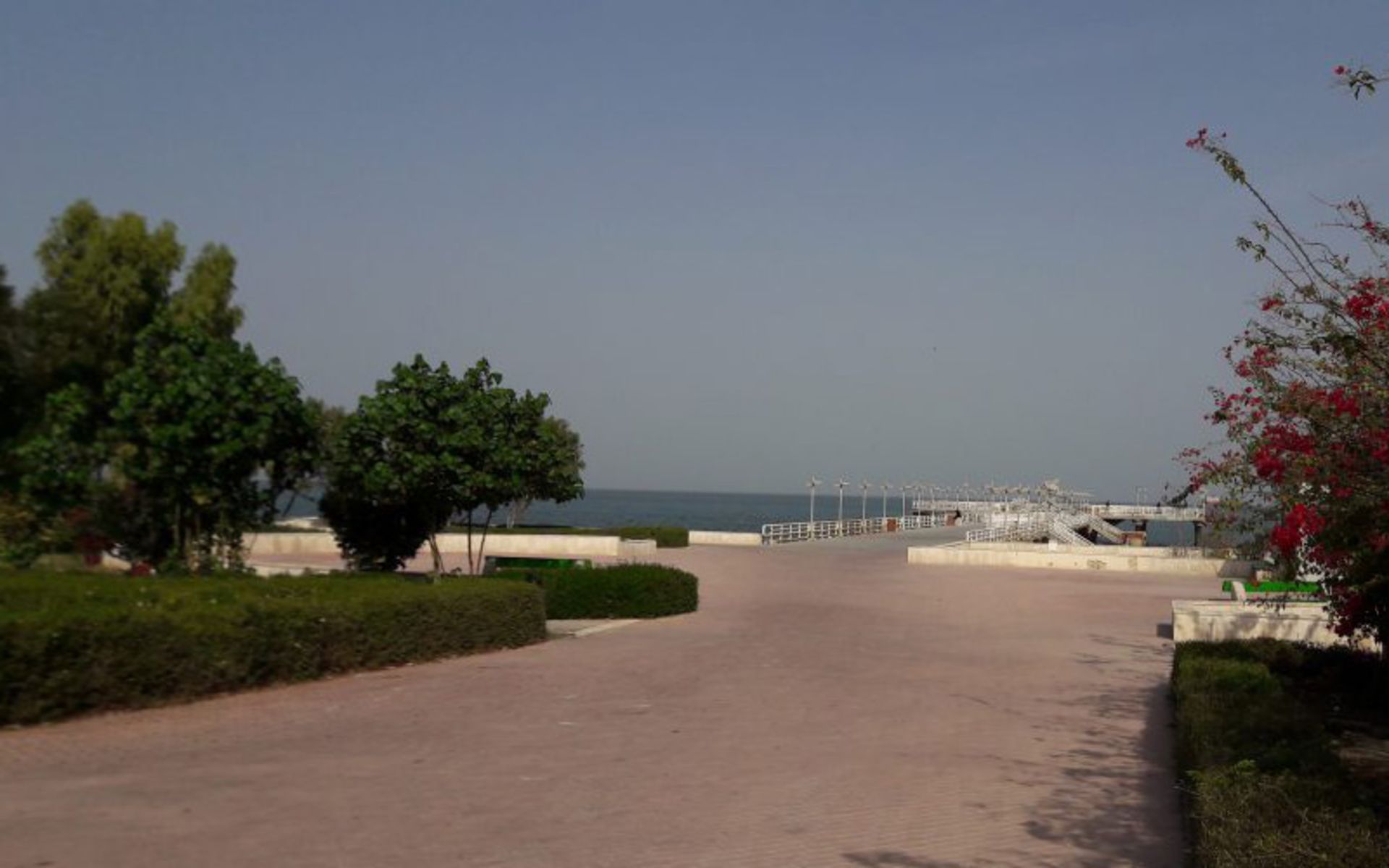پارک ساحلی میر مهنا