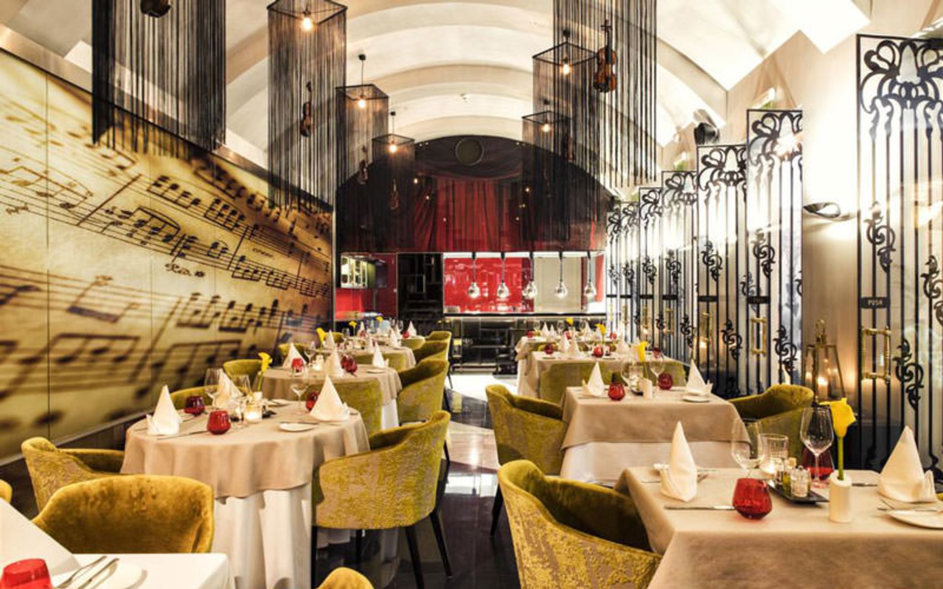 آریا هتل بوداپست (Aria Hotel Budapest) - مجارستان