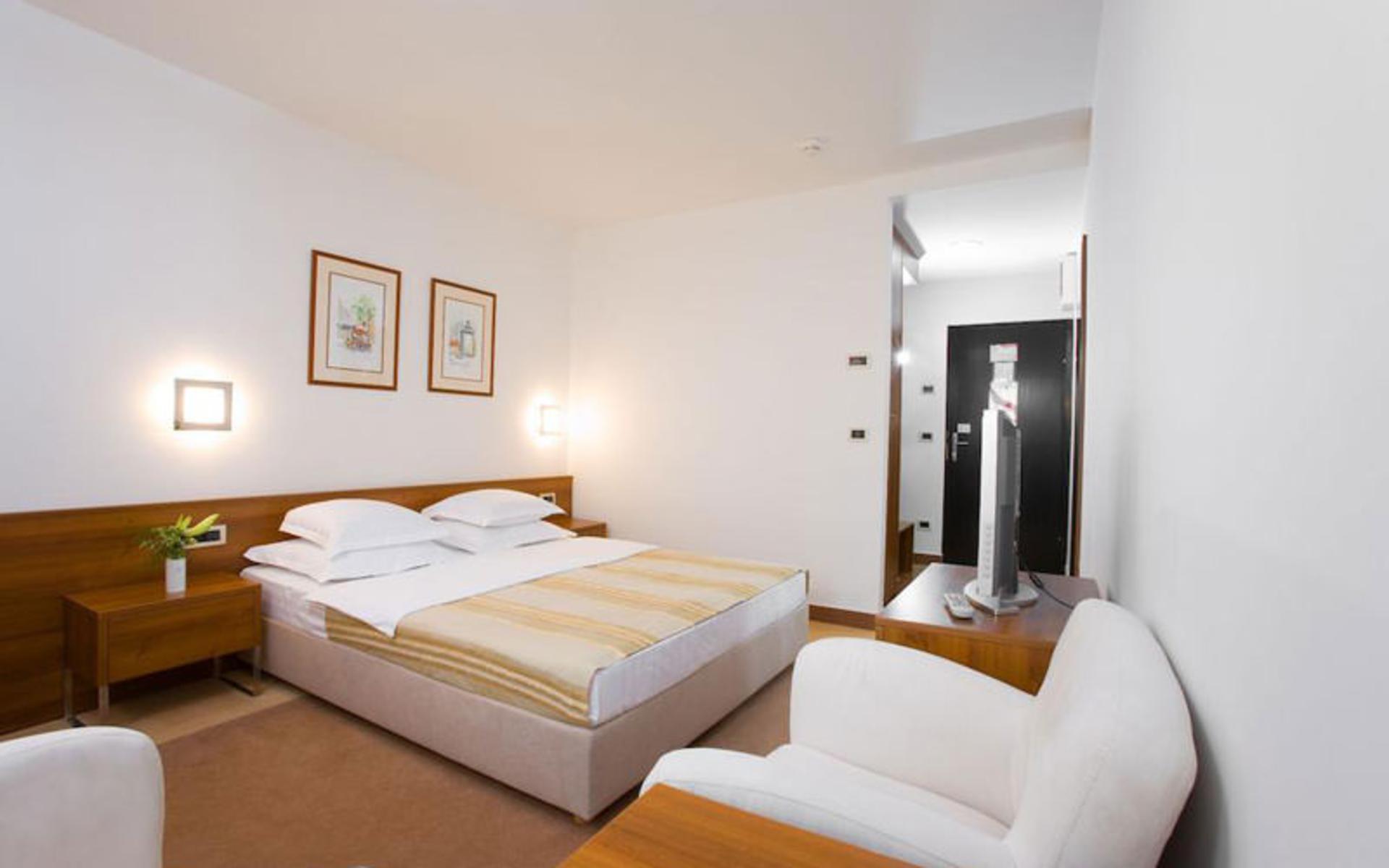 هتل لگونا زاگرب (Hotel Laguna Zagreb)