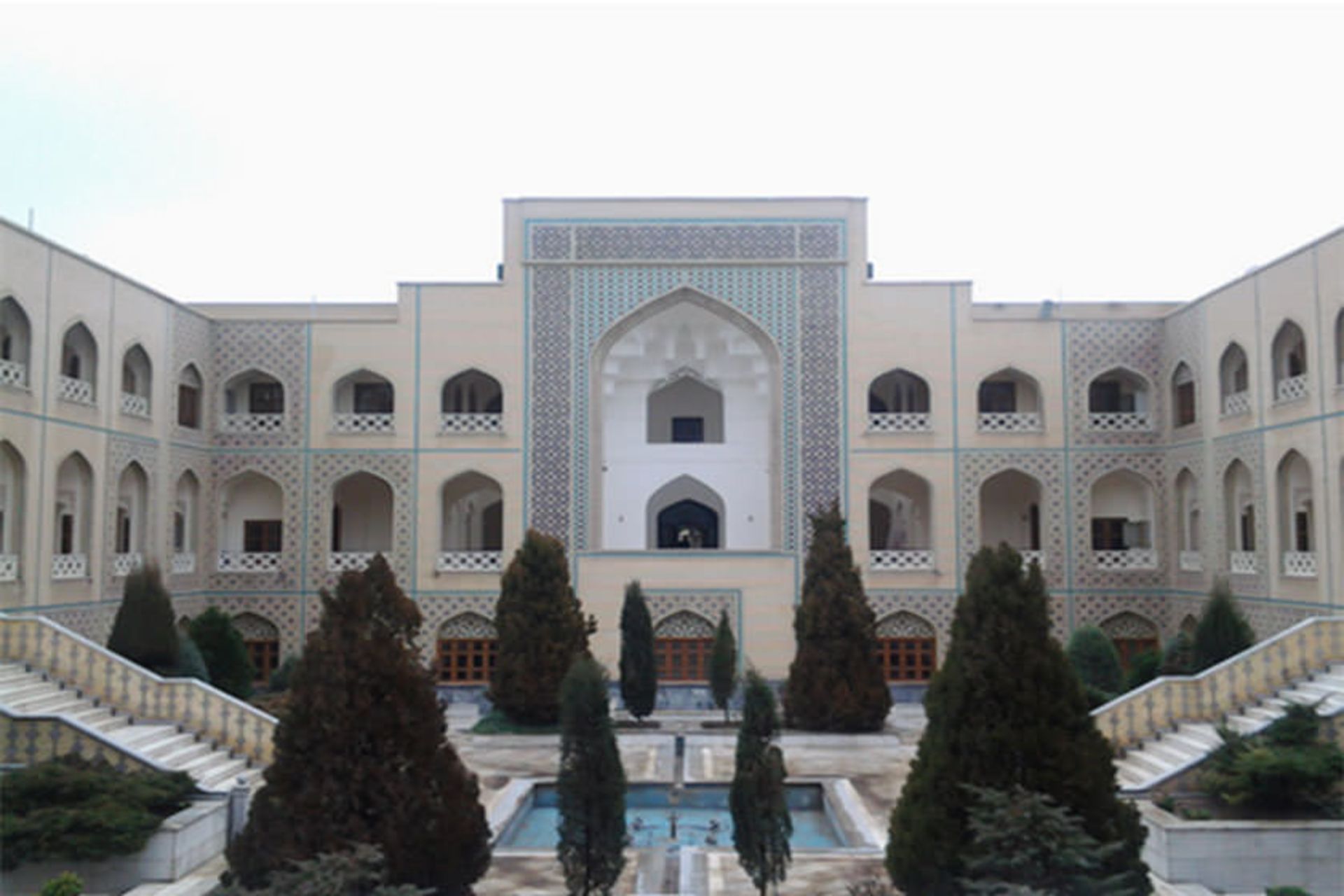 مدرسه میرزا جعفر