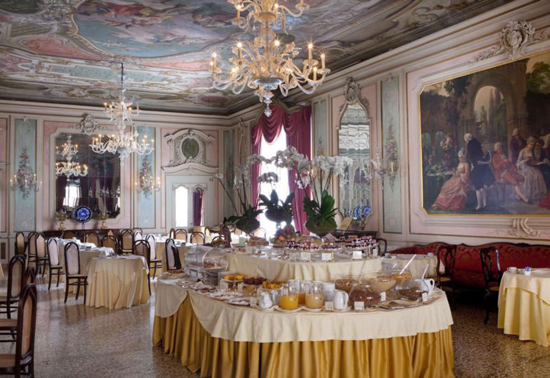 هتل باگلیونی هتل لونا (Baglioni Hotel Luna)