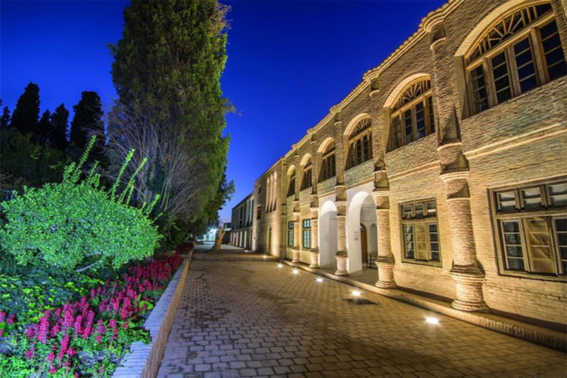 باغ و عمارت رحیم‌آباد