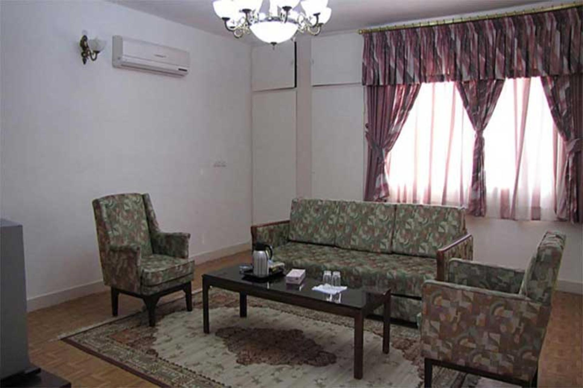 هتل جهانگردی زاهدان