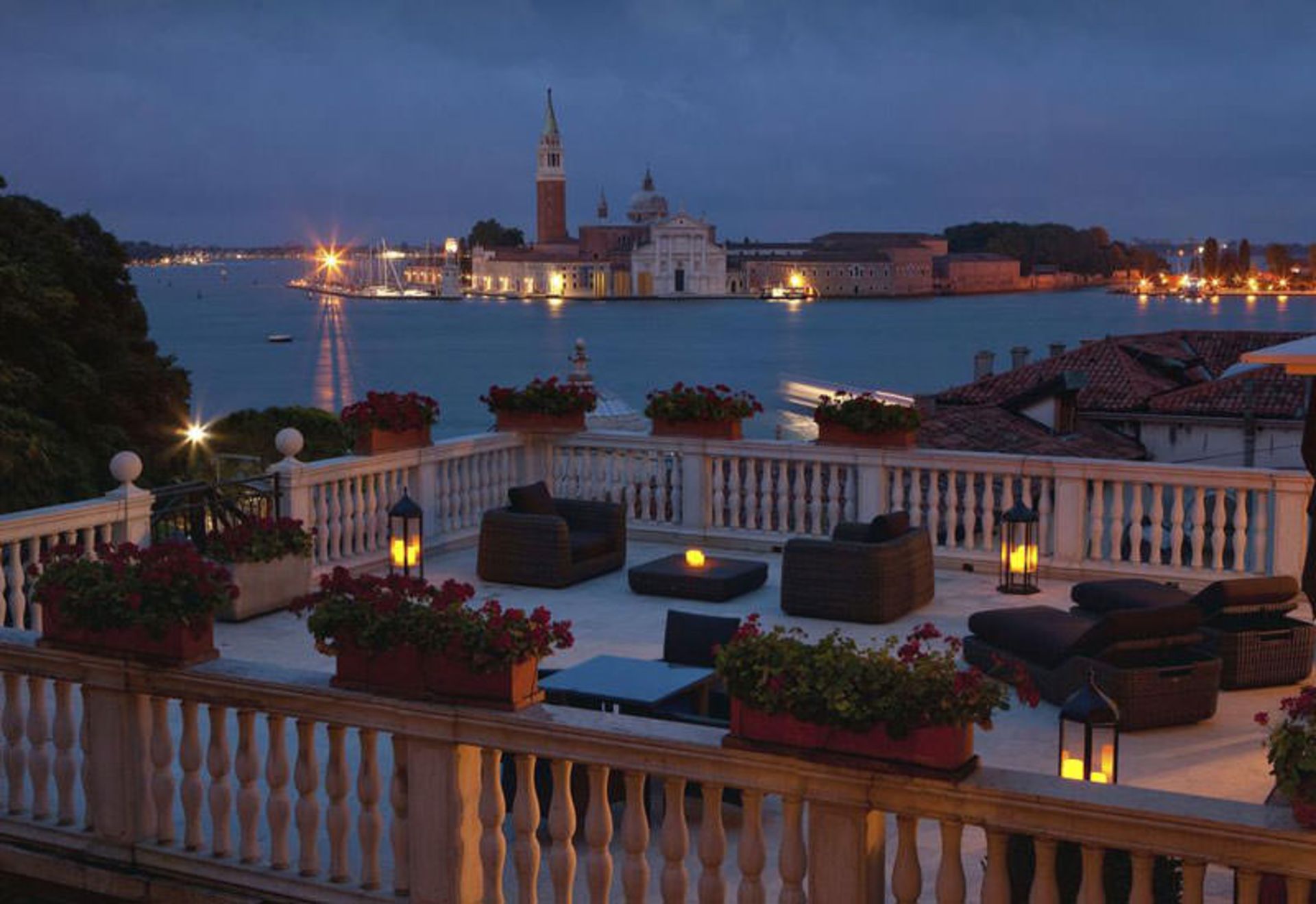 هتل باگلیونی هتل لونا (Baglioni Hotel Luna)