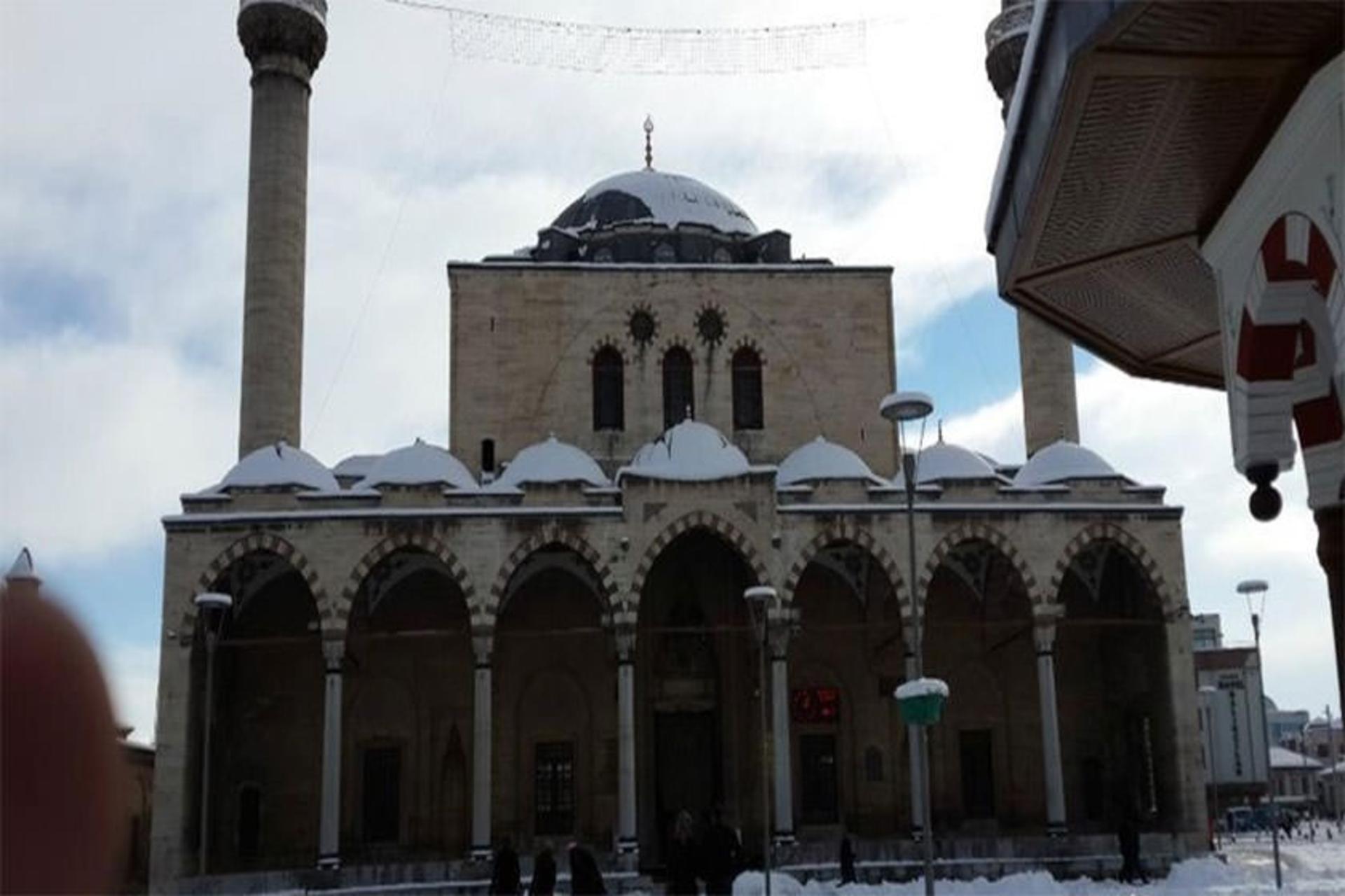 مسجد عزیزیه
